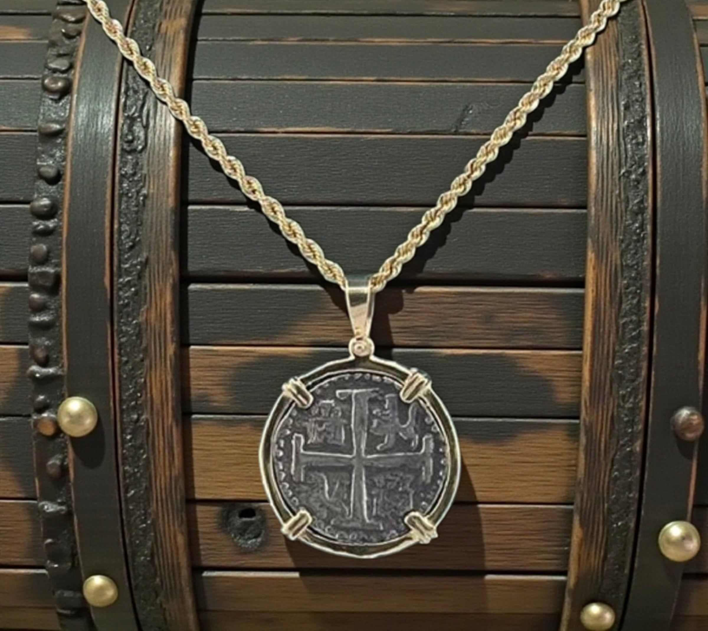 NUESTRA SENORA DE ATOCHA SILVER COIN PENDANT IN 14KT GOLD BEZEL