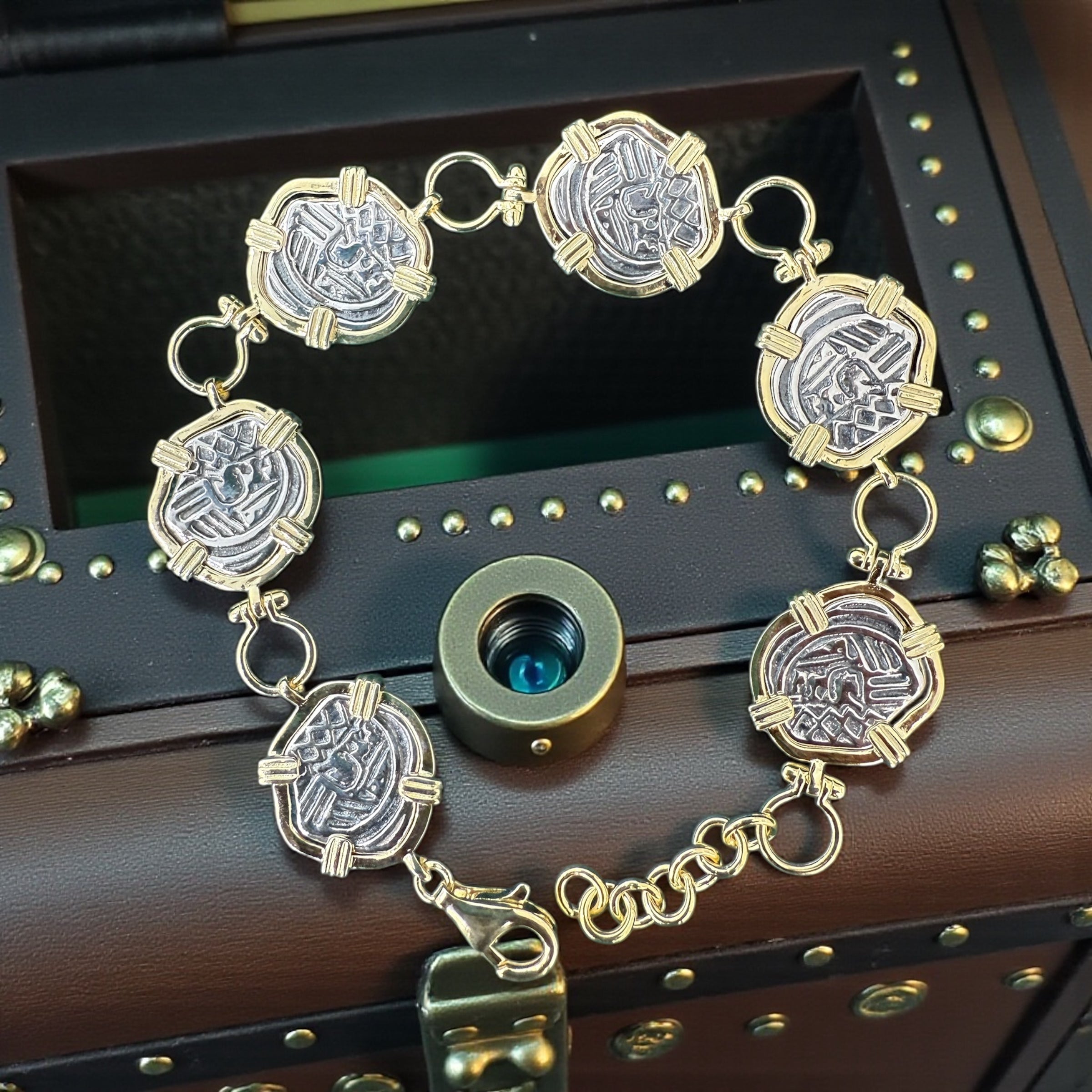 BEAUTIFUL ATOCHA 925 STERLING SILVER COIN BRACELET IN SHACKLE LINK ADJUSTABLE 6” to 7” BOTH