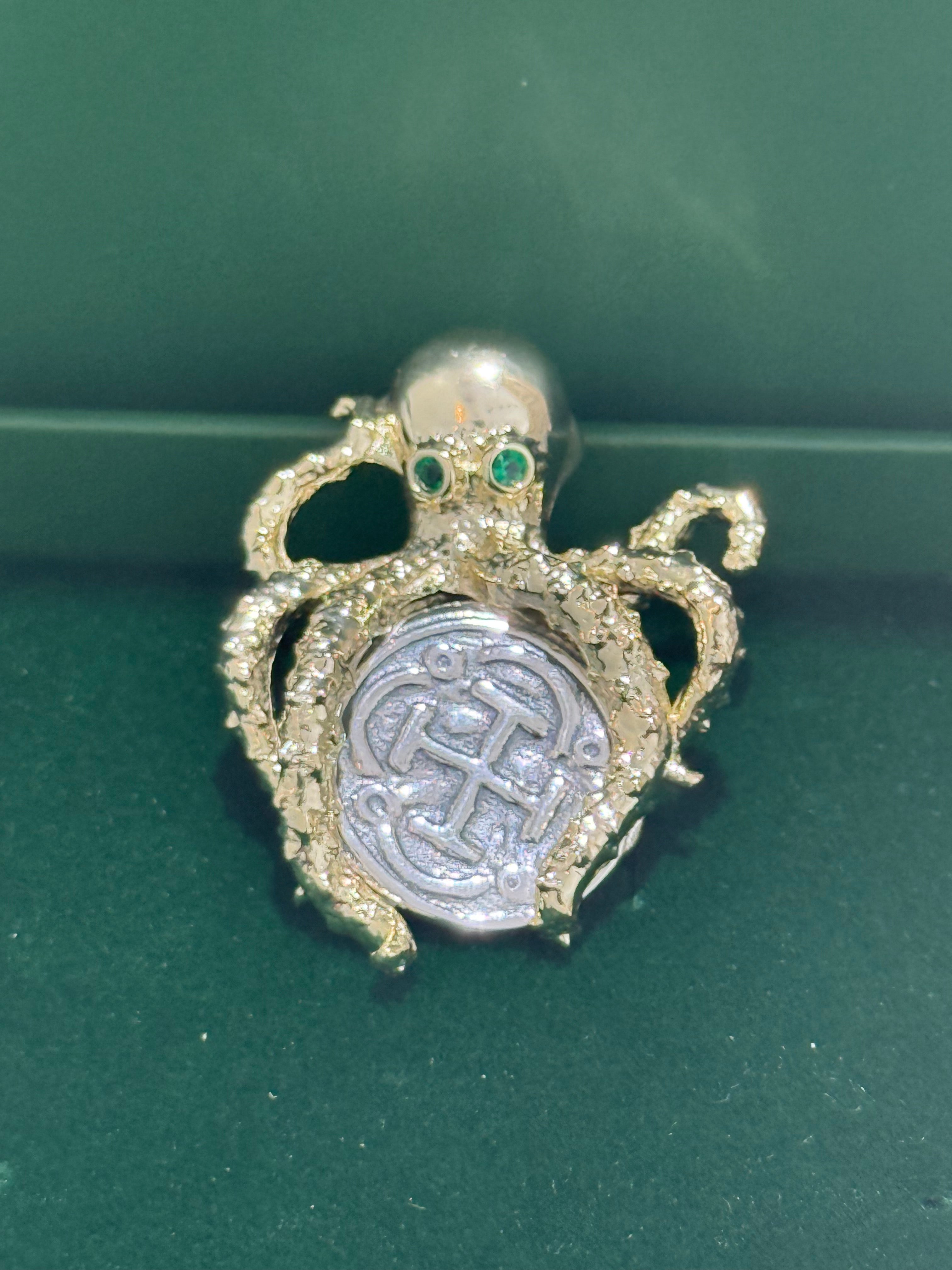 Gorgeous atocha 925 solid sterling silver coin pendant in octopus setting with green gemstone eyes in 14k gold vermeil