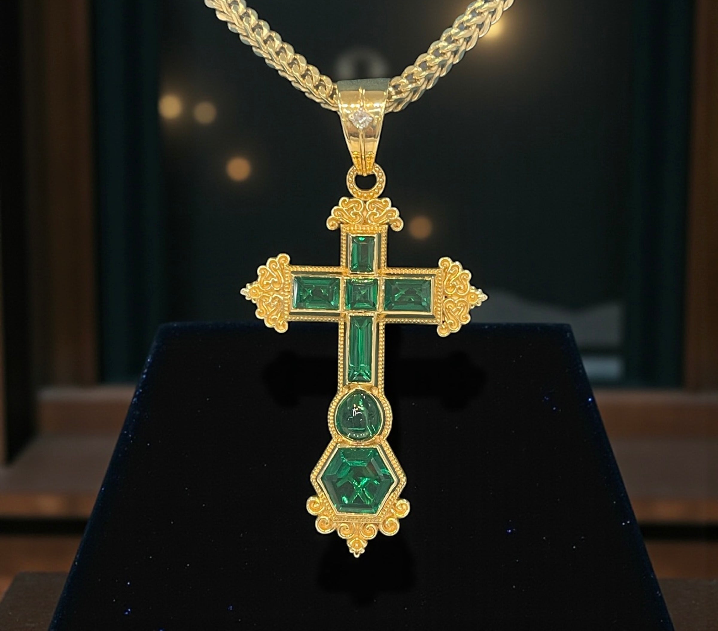14K REAL SOLID GOLD EMERALD CROSS PENDANT