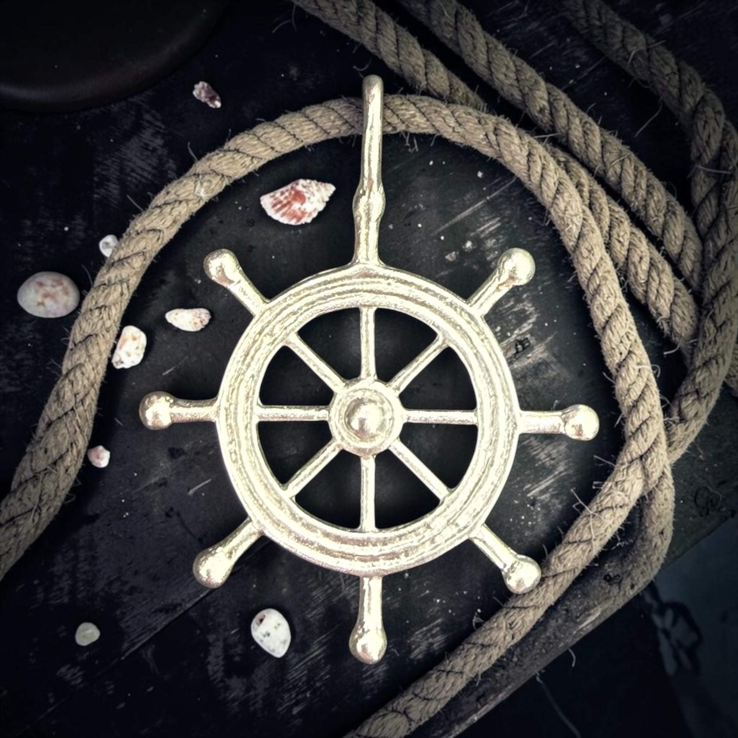 925 sterling silver ship’s wheel mini pendant