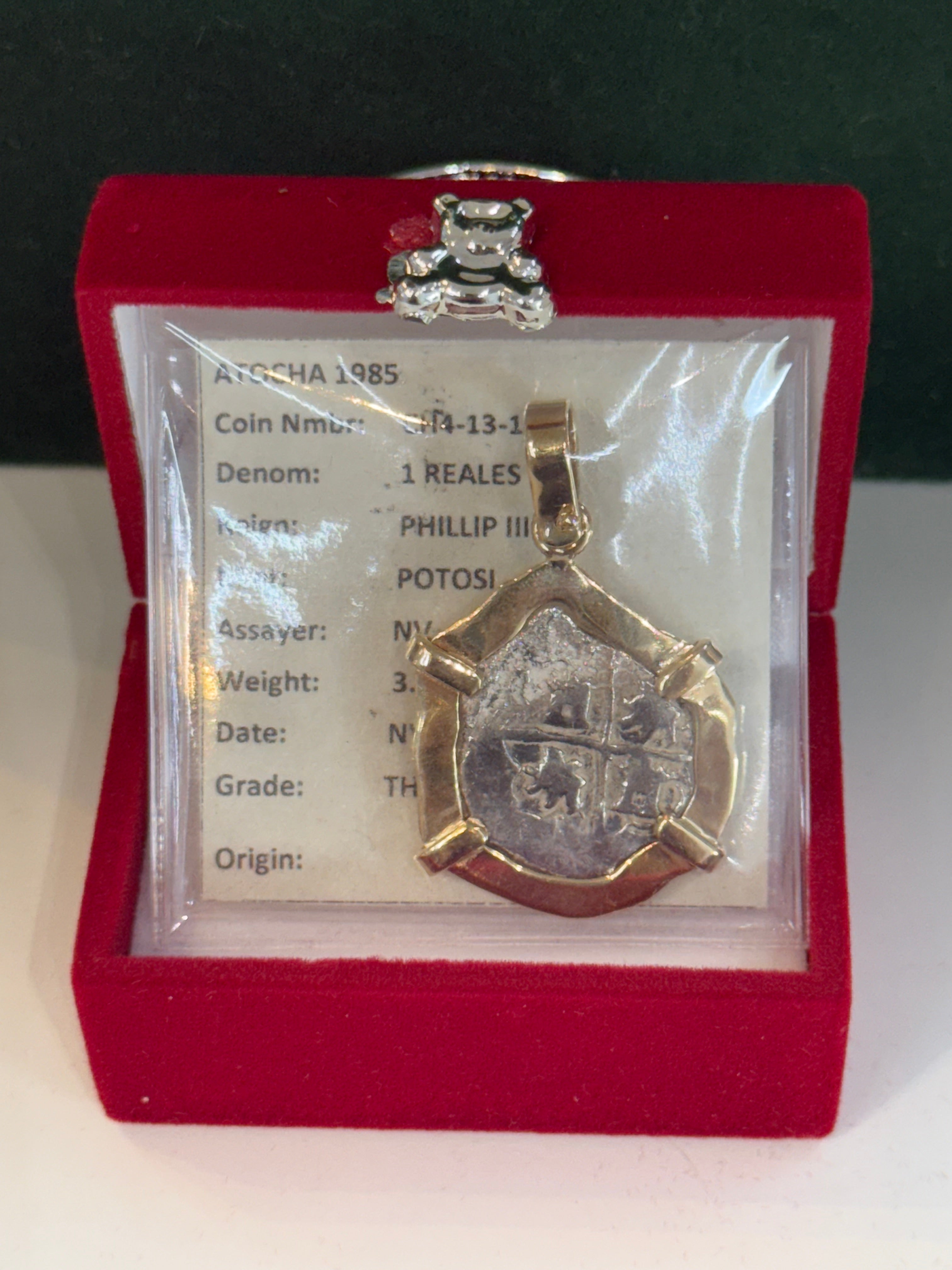 ACTUAL COIN NUESTRA SENORA DE ATOCHA SILVER COIN 1 REALE GRADE 3 IN 14K SOLID GOLD BEZEL SHIPWRECK COIN PENDANT