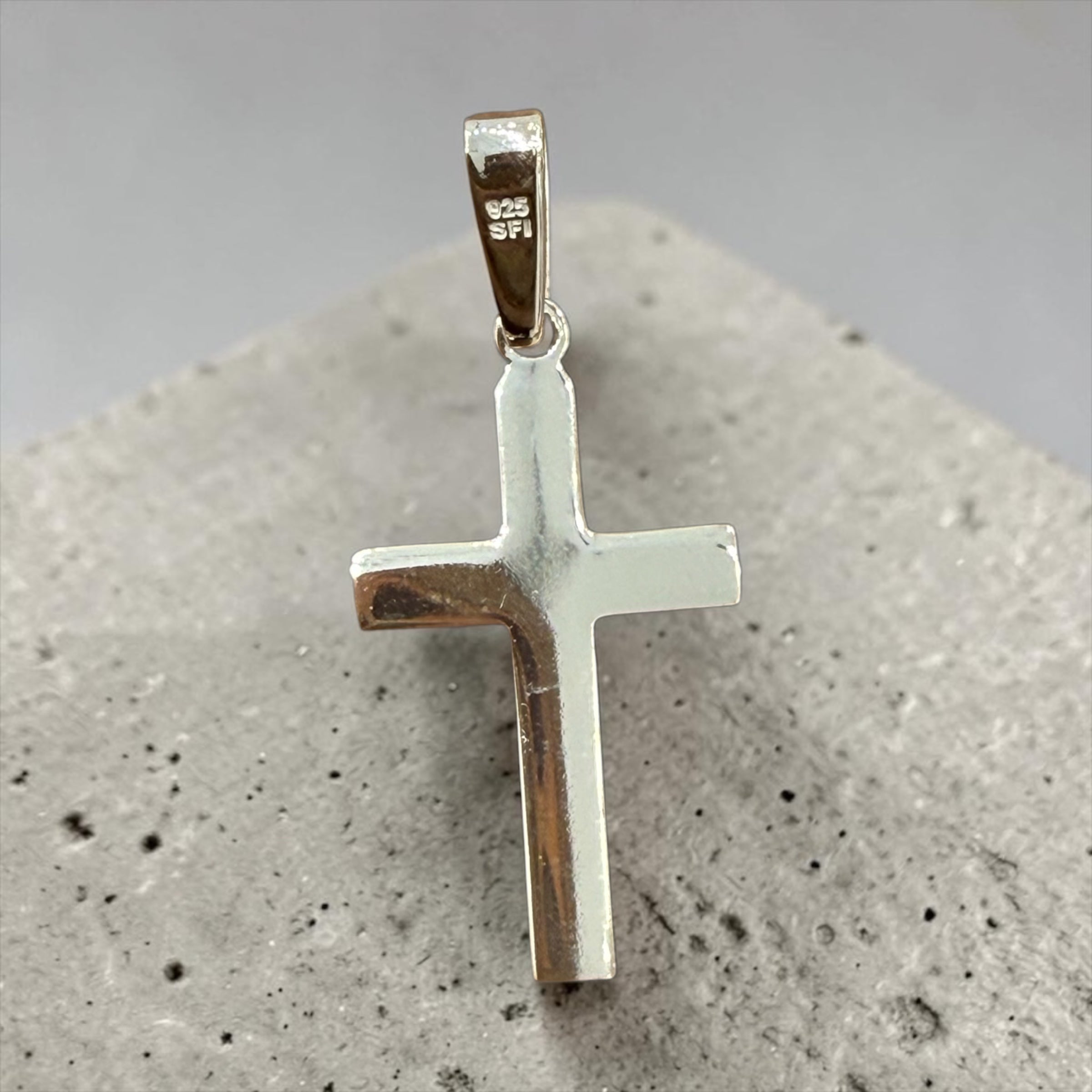 925 sterling silver mini cross pendant