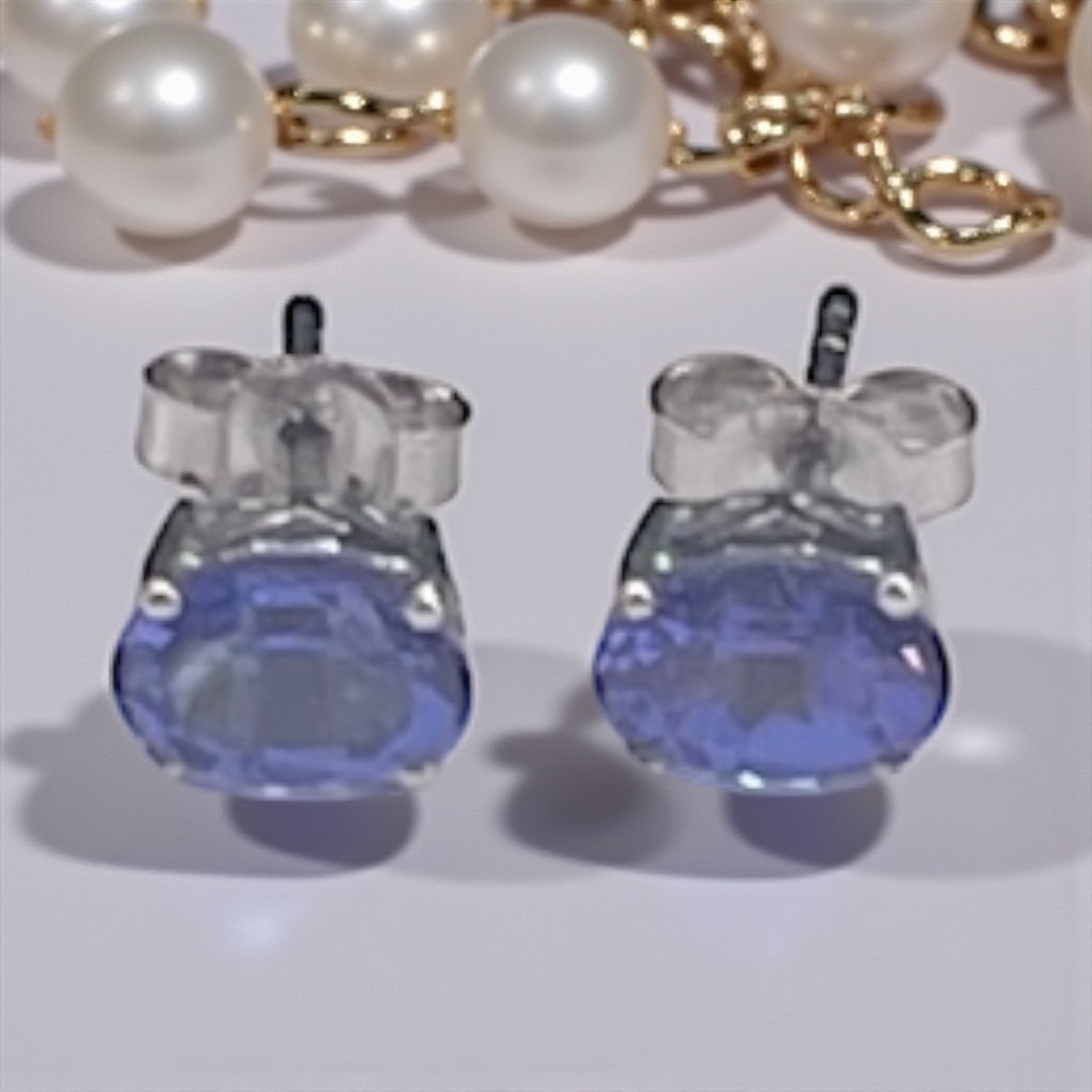 GENUINE AFRICAN TANZANITE STUD EARRINGS SET IN 14K WHITE GOLD 4MM