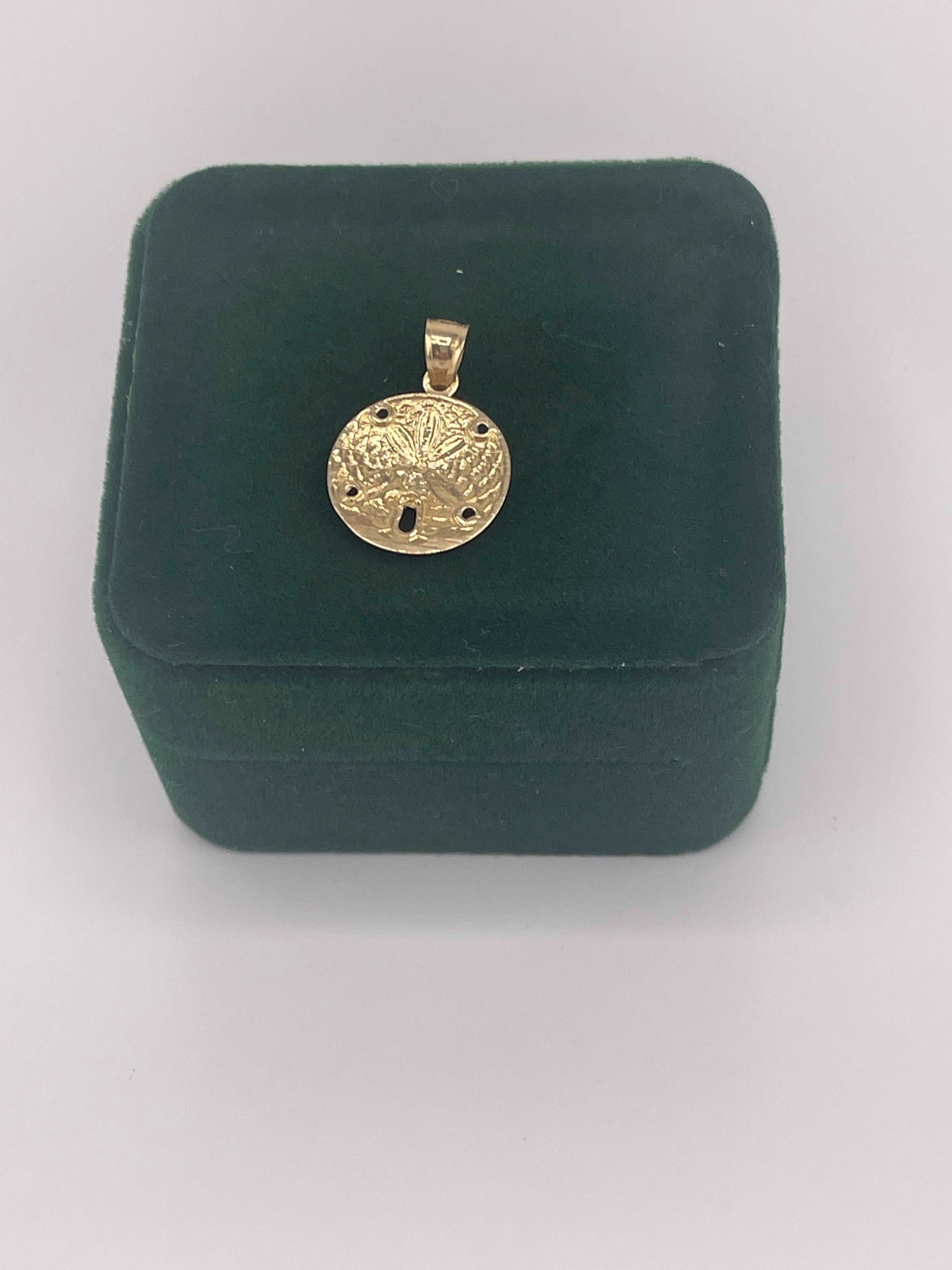 14K REAL GOLD SAND-DOLLAR PENDANT DIME SIZE