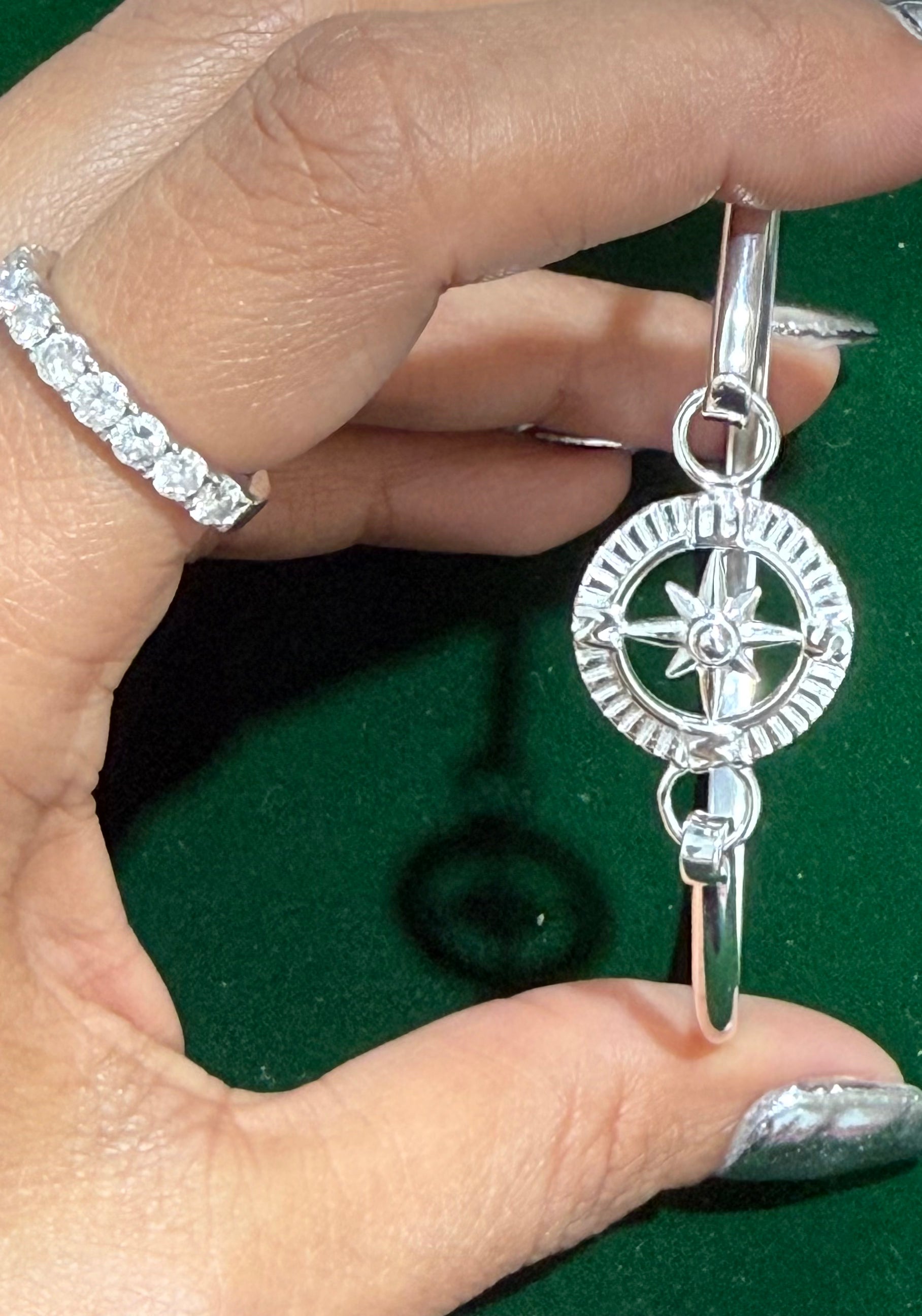 Beautiful Compass Bracelet 925 Sterling Silver