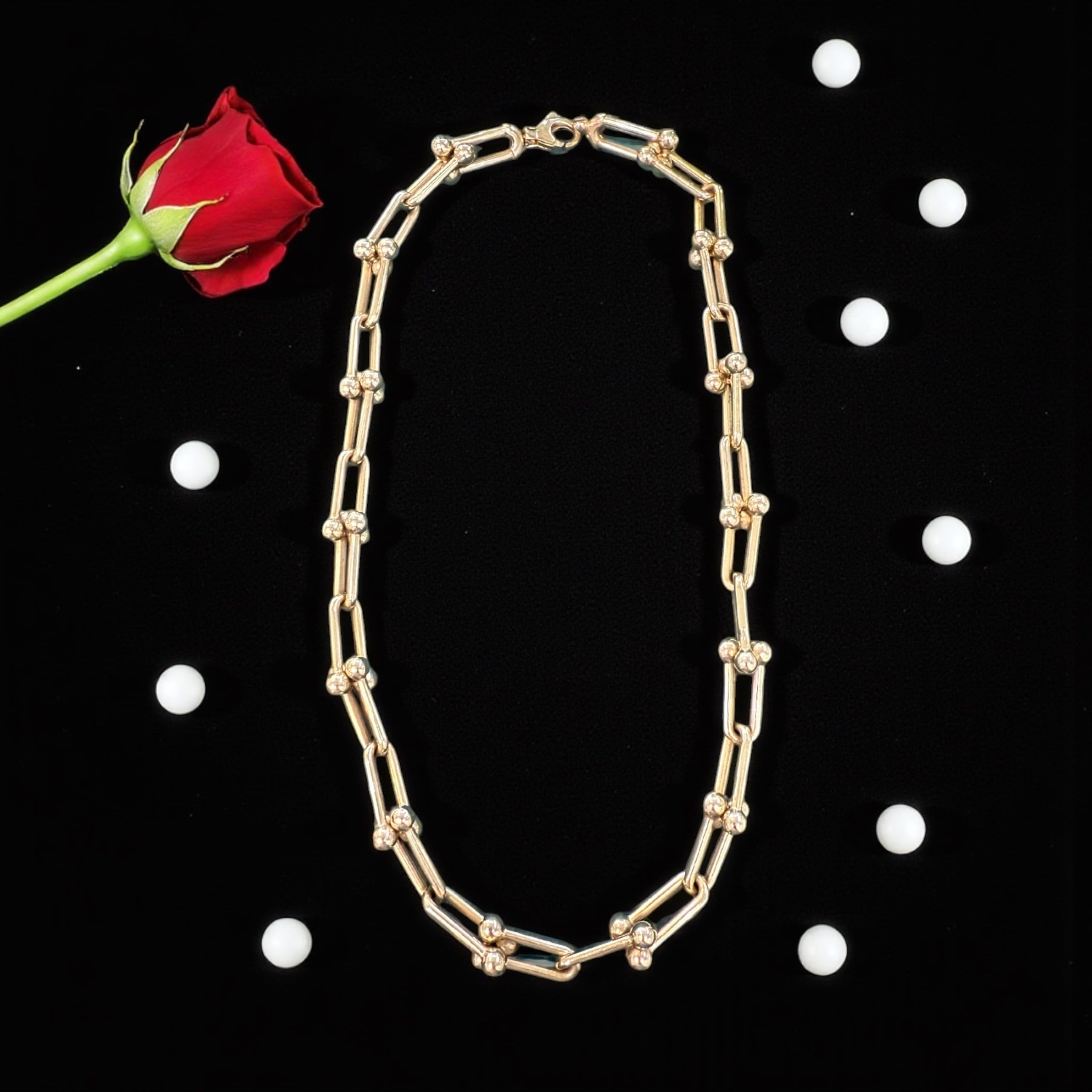 14k real gold beautiful light weight shackle chain 18” long