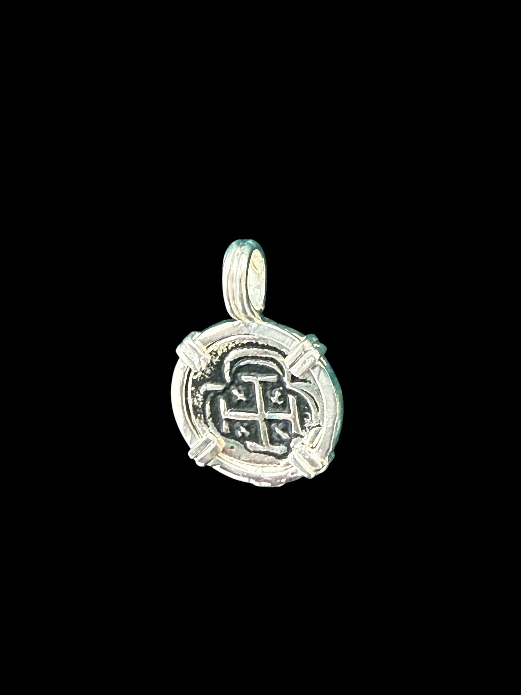 HANDMADE ATOCHA SILVER MINI ROUND SHAPE COIN PENDANT 13MM