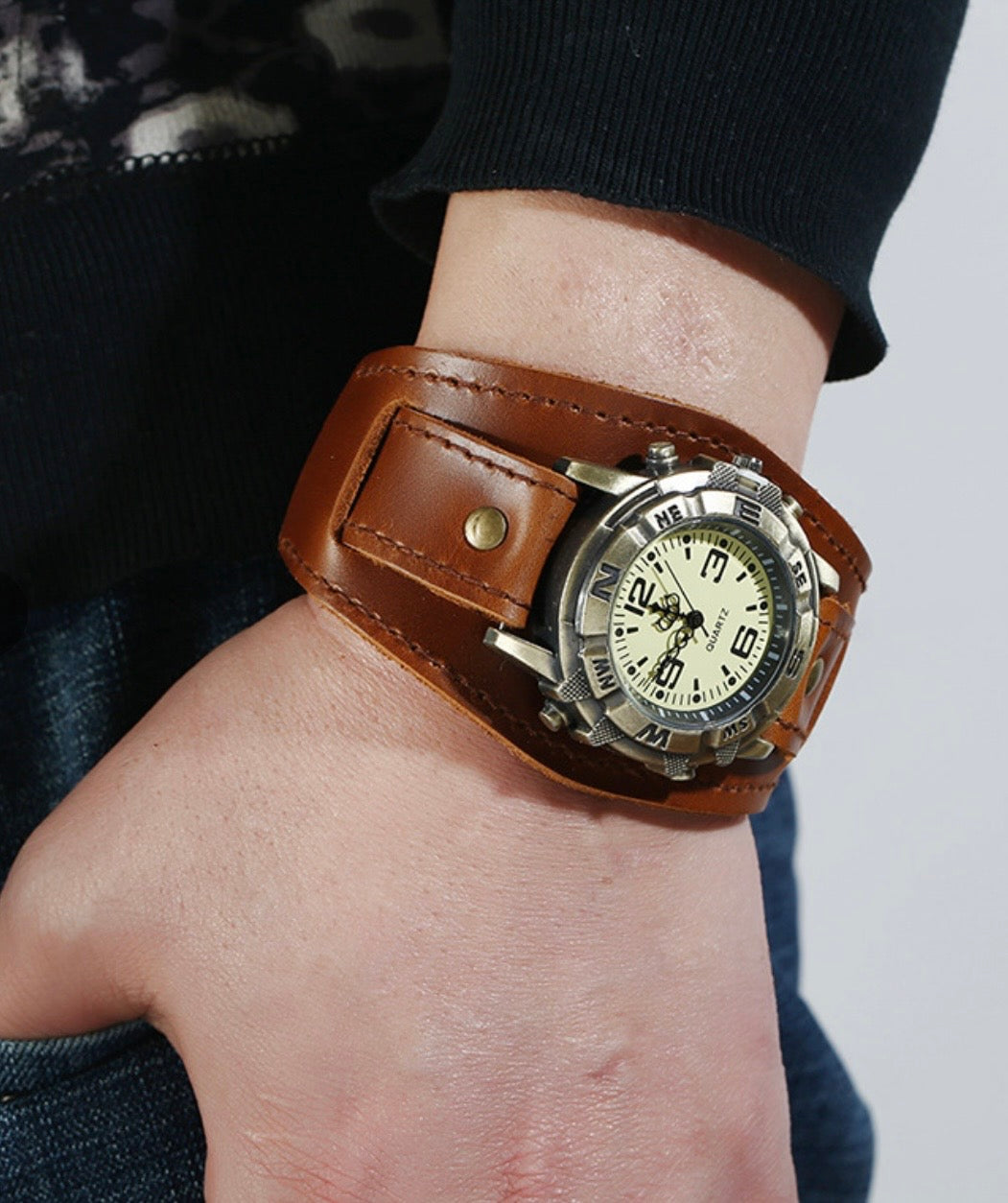 Genuine Cowhide Leather Watch Bracelet For Men Women Alloy Cuff Wristwatch