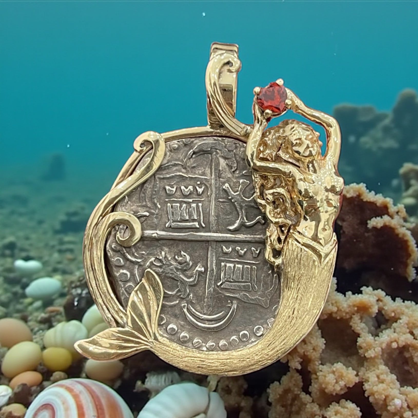 GORGEOUS ATOCHA SHIPWRECK SILVER COIN PENDANT IN 14KT SOLID REAL GOLD MERMAID BEZEL HOLDING A GEMSTONE