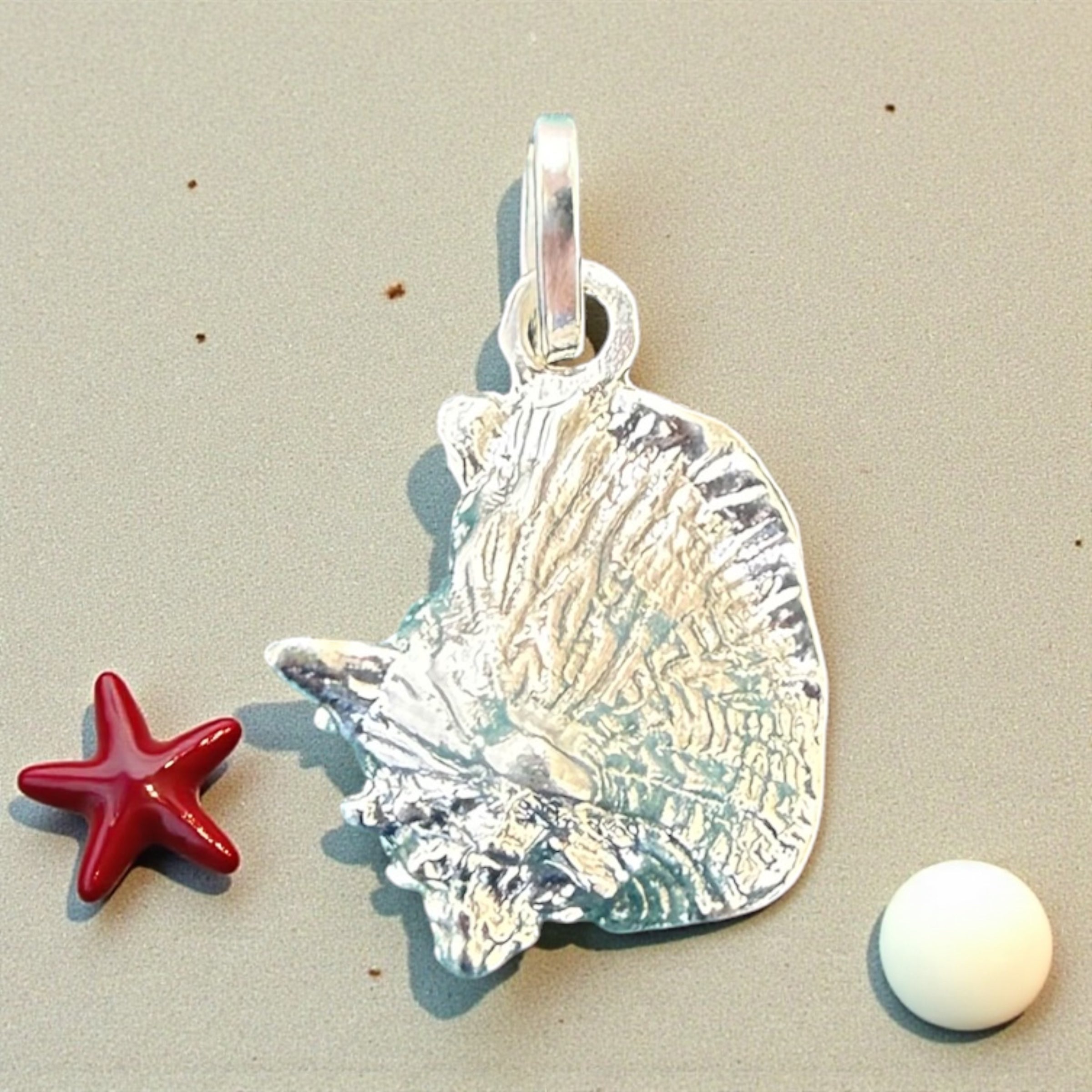 925 sterling silver handmade conch shell pendant