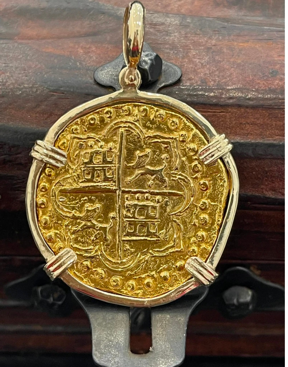 ATOCHA SHIPWRECK GOLD COIN PENDANT HANDMADE WITH 14k SOLID GOLD