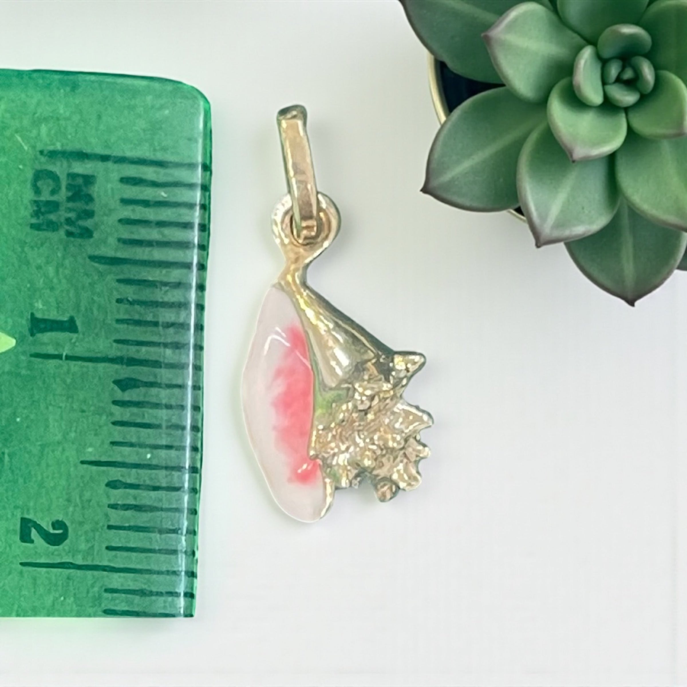 14K REAL SOLID GOLD HANDMADE MINI CONCH SHELL PENDANT