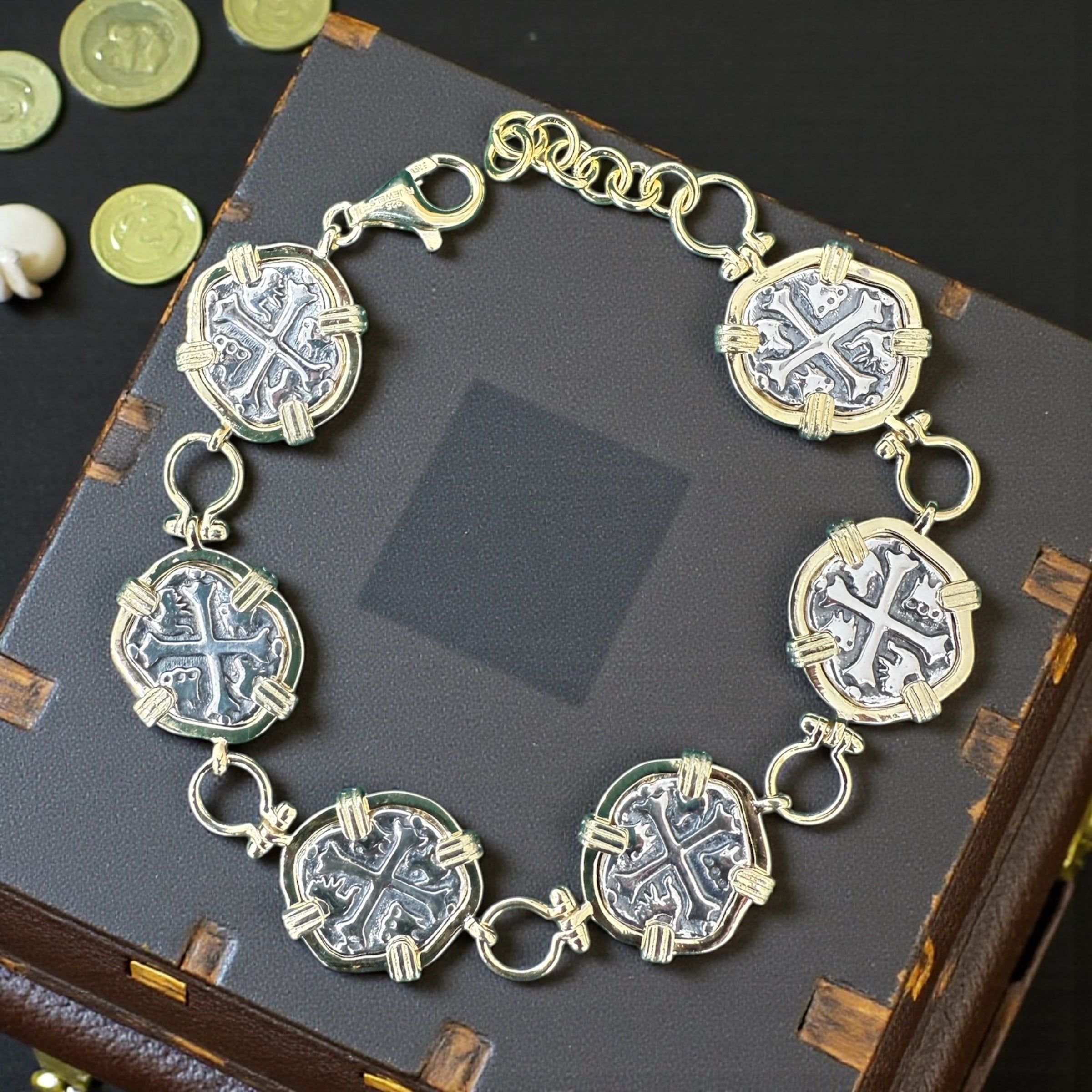 BEAUTIFUL ATOCHA 925 STERLING SILVER COIN BRACELET IN SHACKLE LINK ADJUSTABLE 6” to 7” BOTH