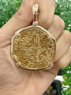 MUSEUM QUALITY RECREATION OF ATOCHA SHIPWRECK GOLD COIN PENDANT HANDMADE WITH 14k REAL HEAVY SOLID GOLD