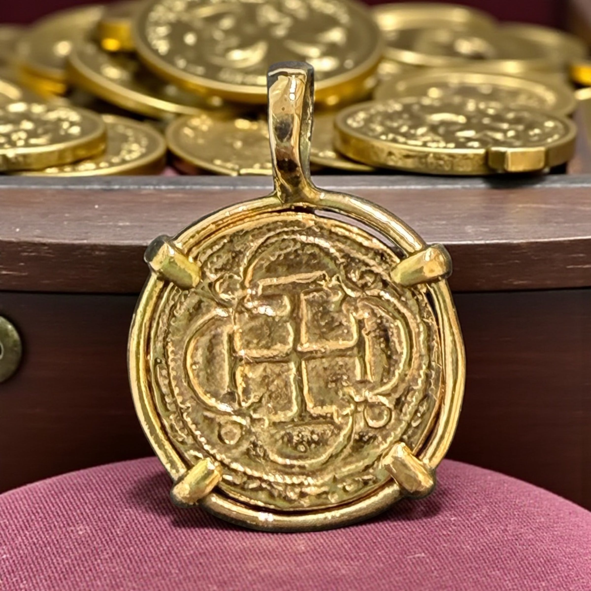 14k solid gold shipwreck coin pendant dime size