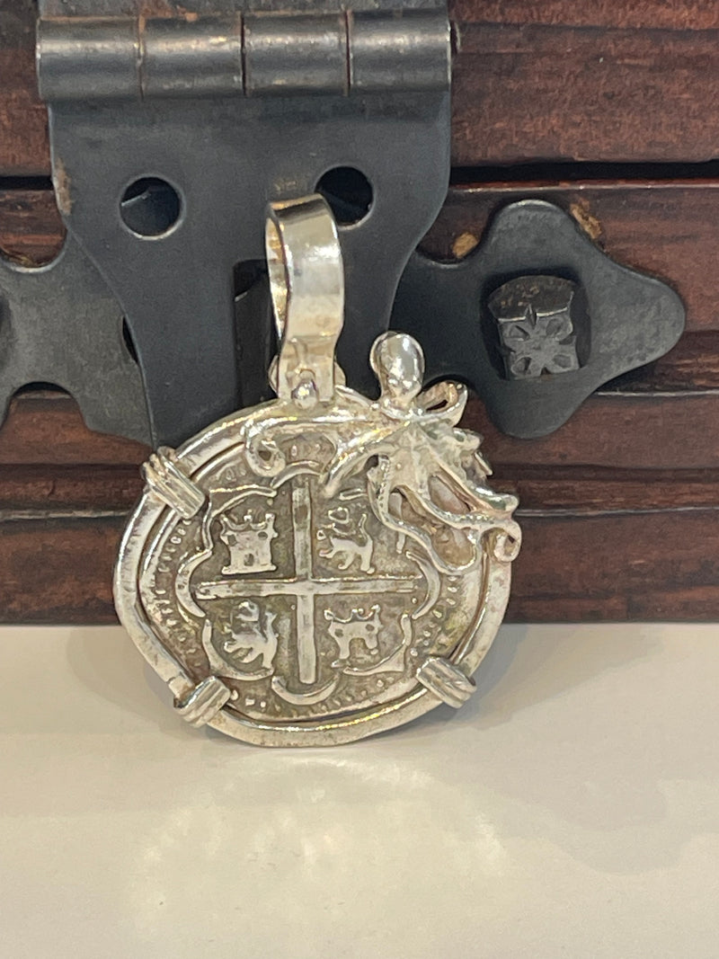 ATOCHA SOLID SILVER COIN PENDANT IN BEAUTIFUL OCTOPUS BEZEL