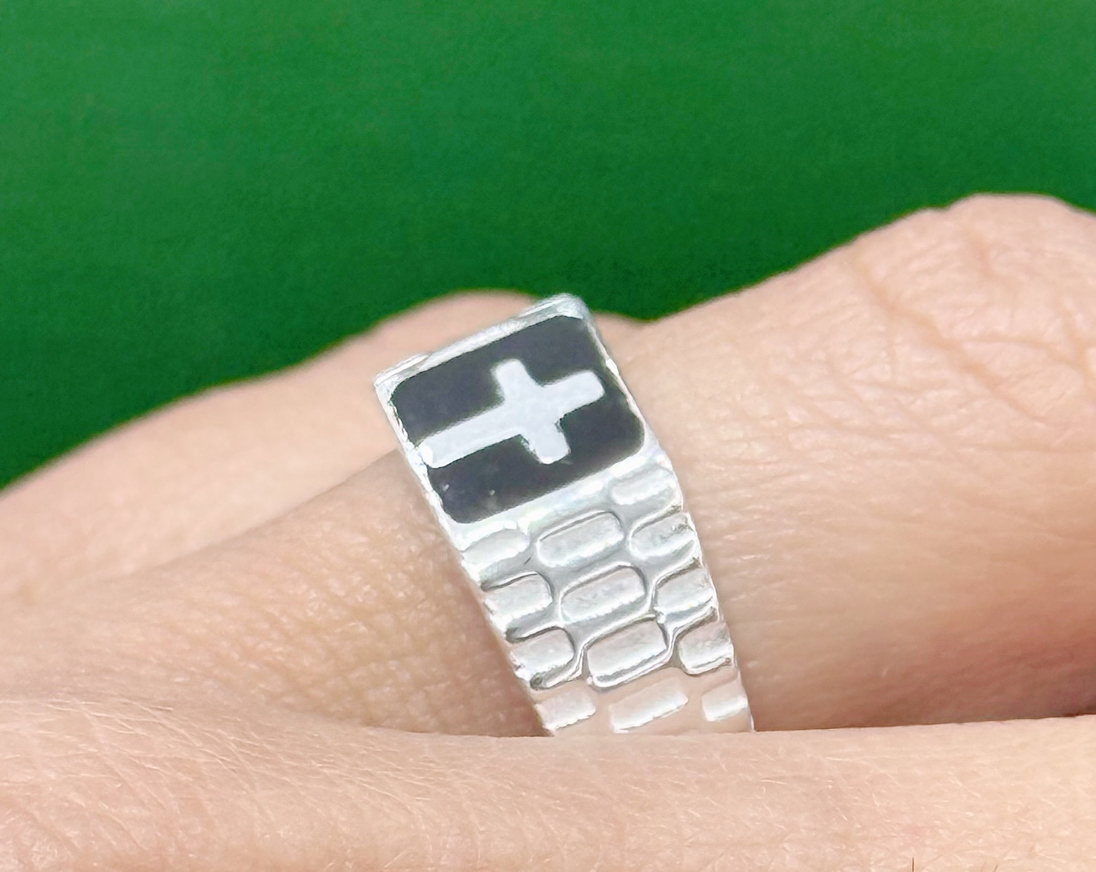 925 Sterling Silver Cross man’s ring