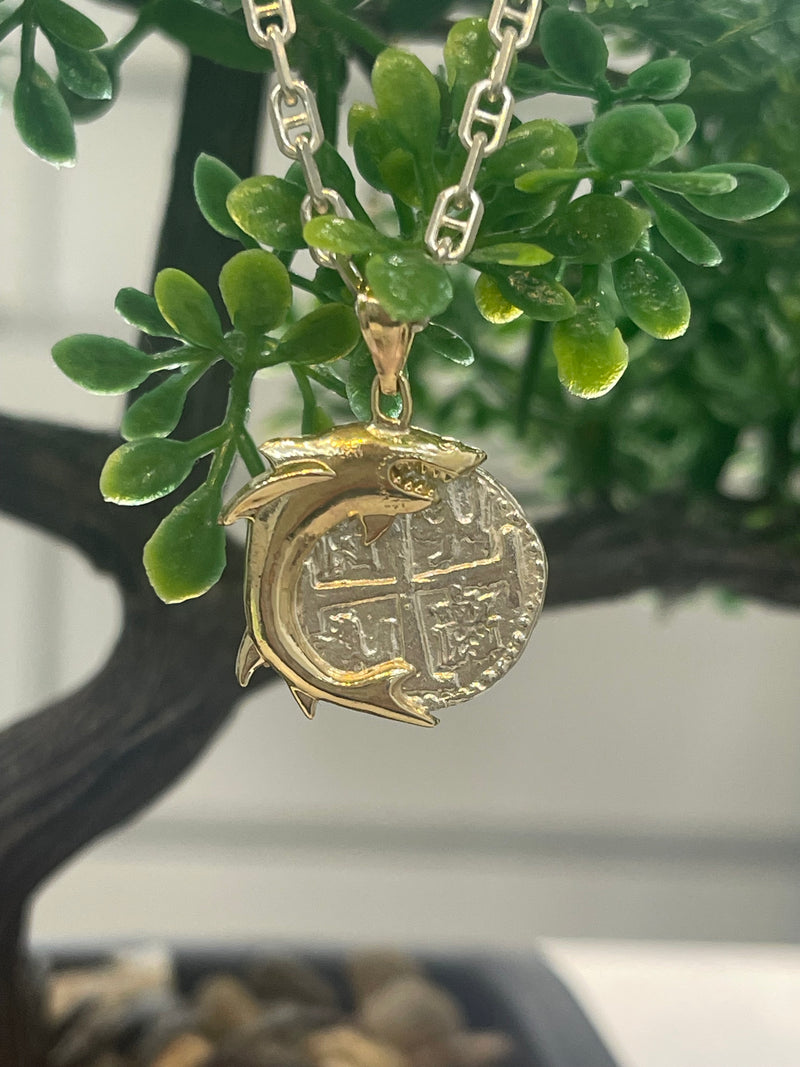 NUESTRA SENORA DE ATOCHA SILVER COIN PENDANT IN 10K REAL GOLD FISH