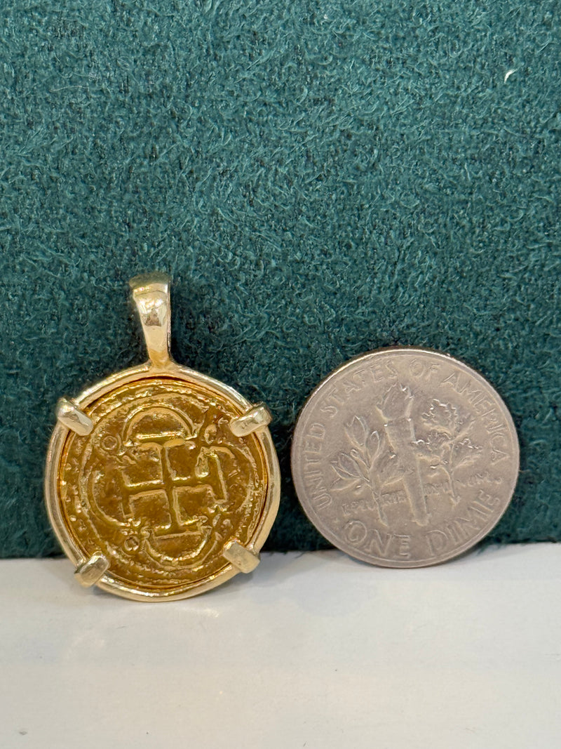 14k solid gold shipwreck coin pendant dime size