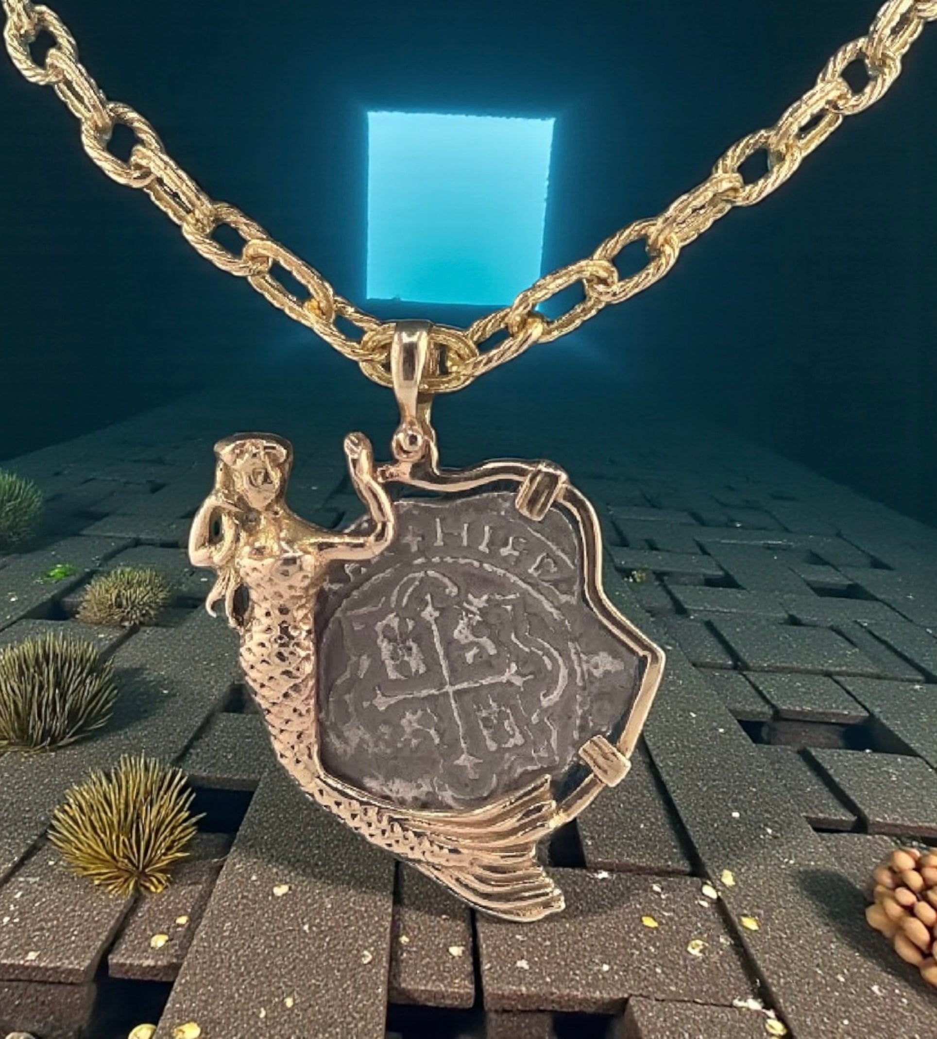 ATOCHA SHIPWRECK SILVER COIN PENDANT IN 14KT SOLID MERMAID GOLD BEZEL