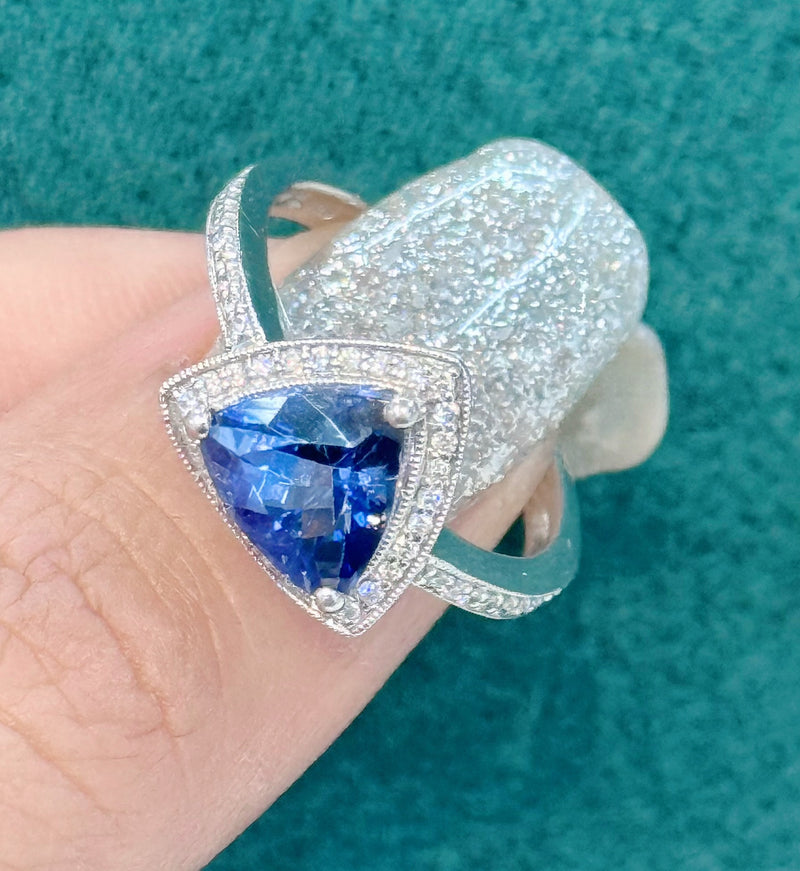 14 white gold natural trillion cut tanzanite ring in real diamonds