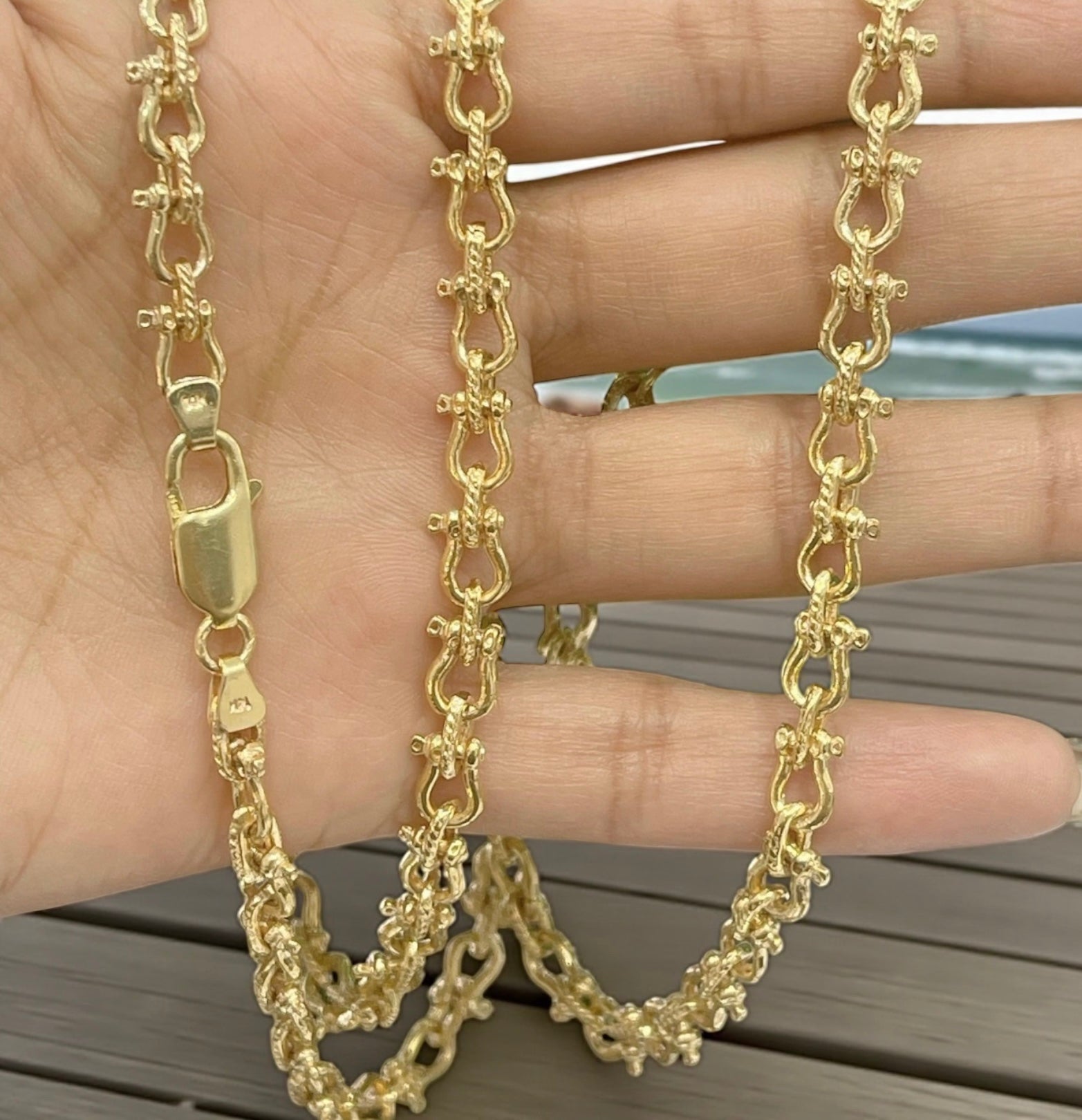 14K SOLID REAL GOLD HANDMADE BEAUTIFUL  SHACKLE LINK CHAIN 5.5MM