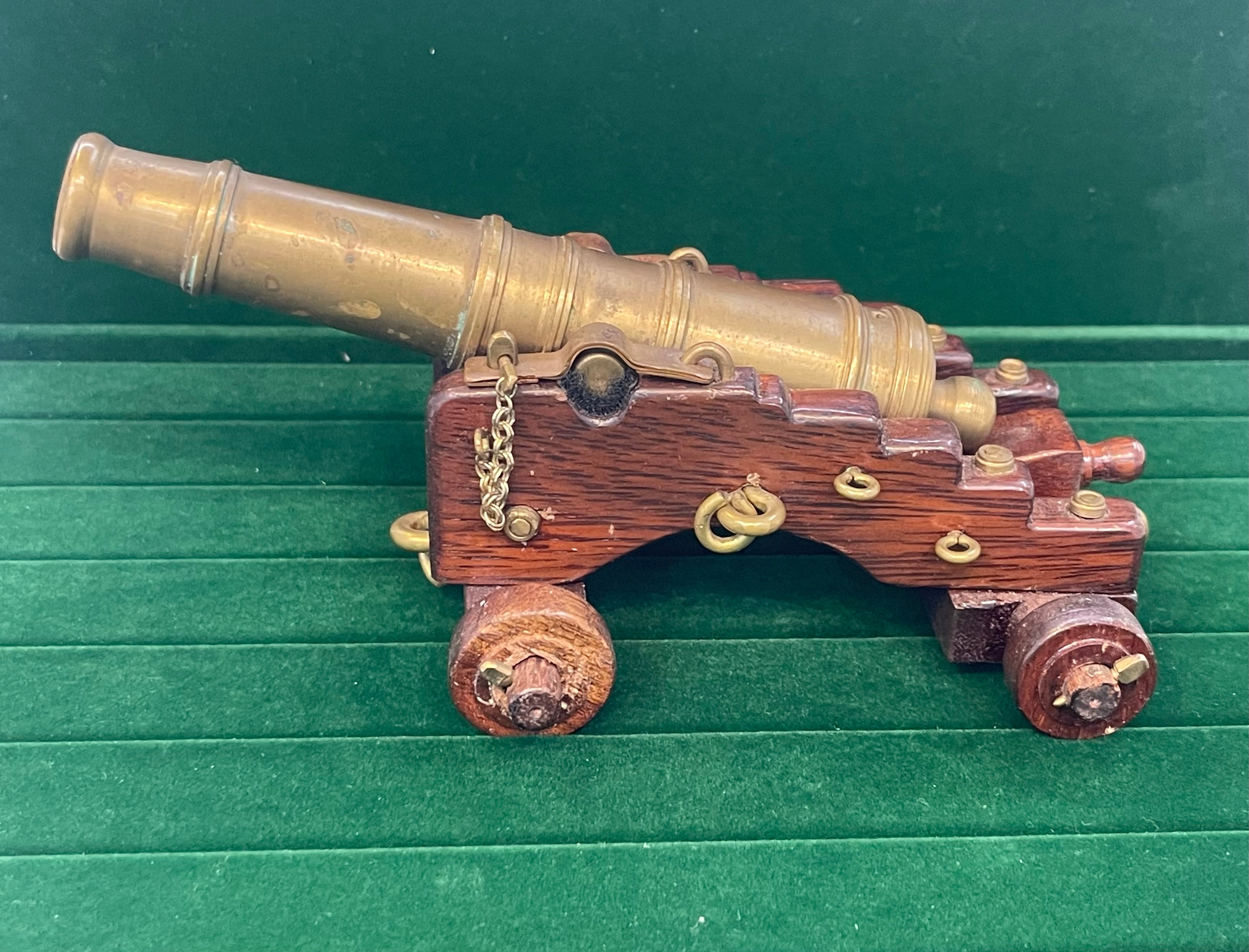 WORKING MODEL BRASS CANON