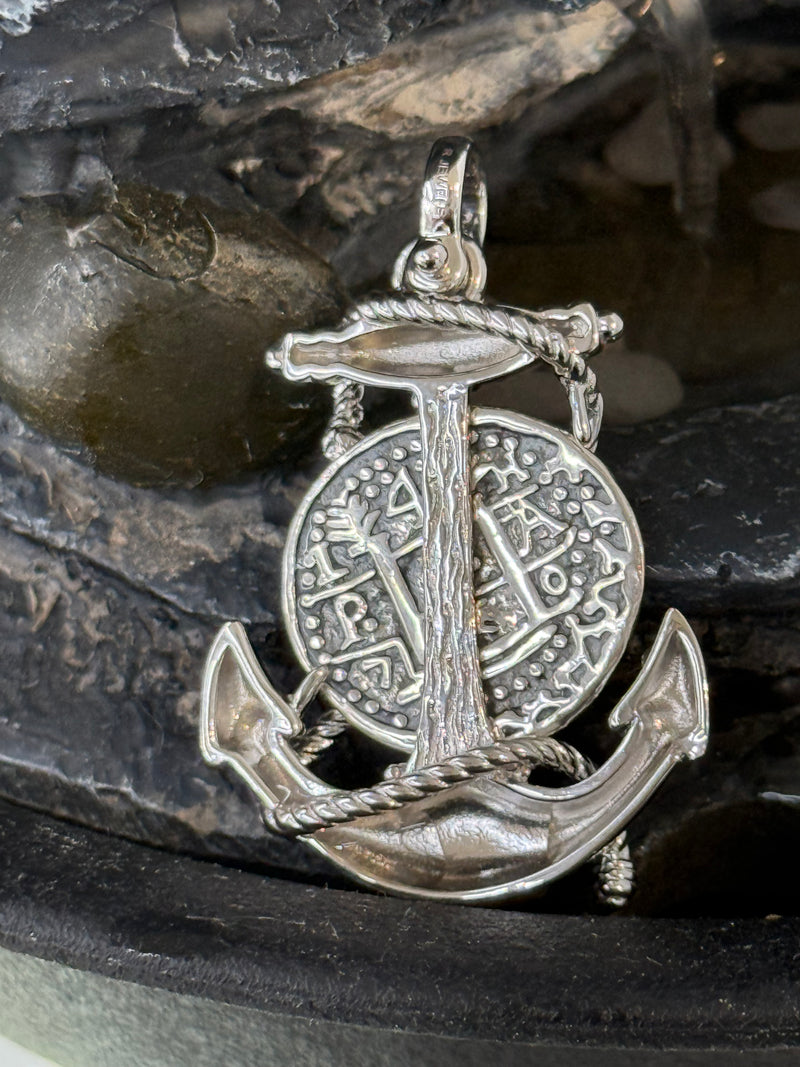 ATOCHA SHIPWRECK COIN PENDANT IN BEAUTIFUL ANCHOR SETTING