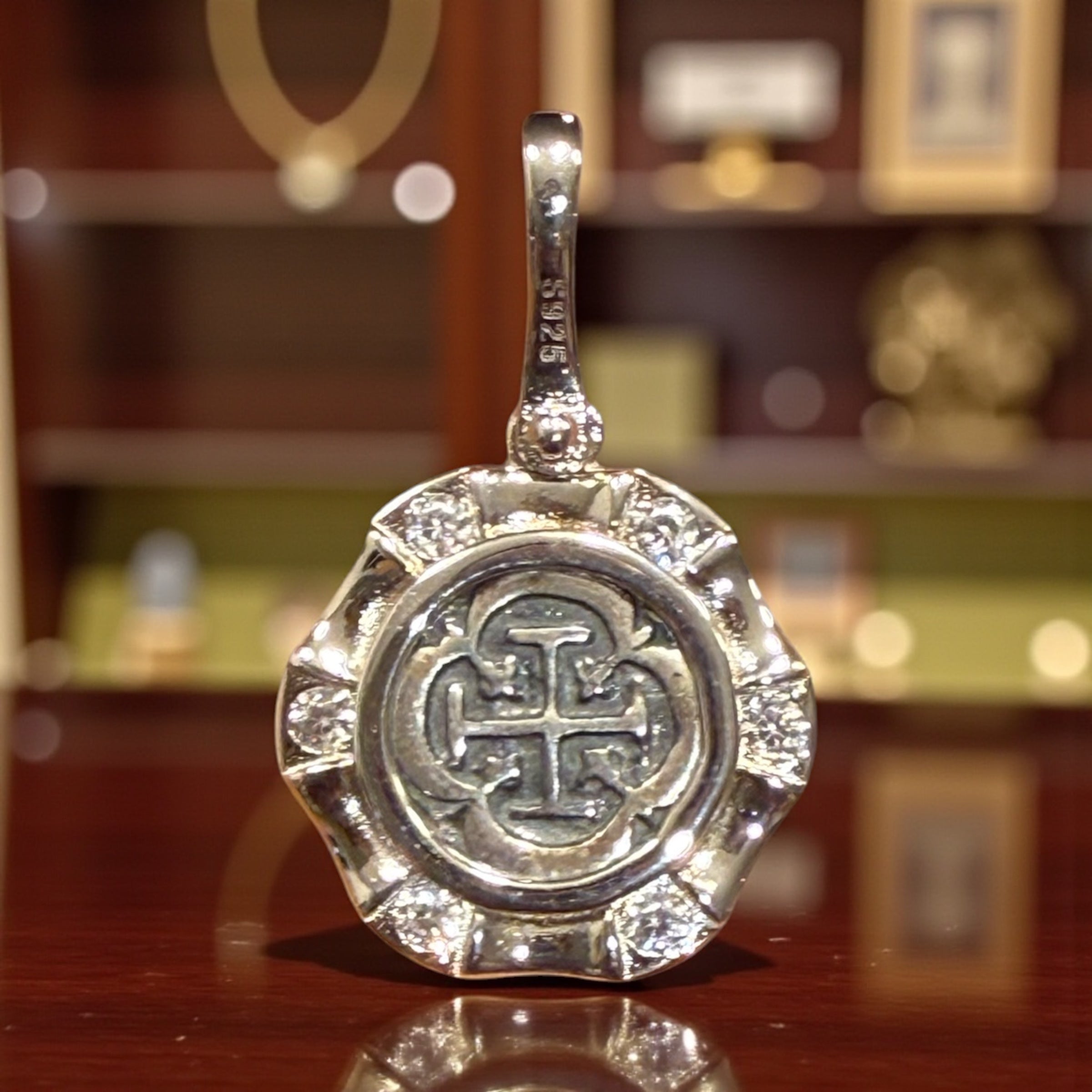 ATOCHA SILVER MINI ROUND SHAPE COIN PENDANT 17MM