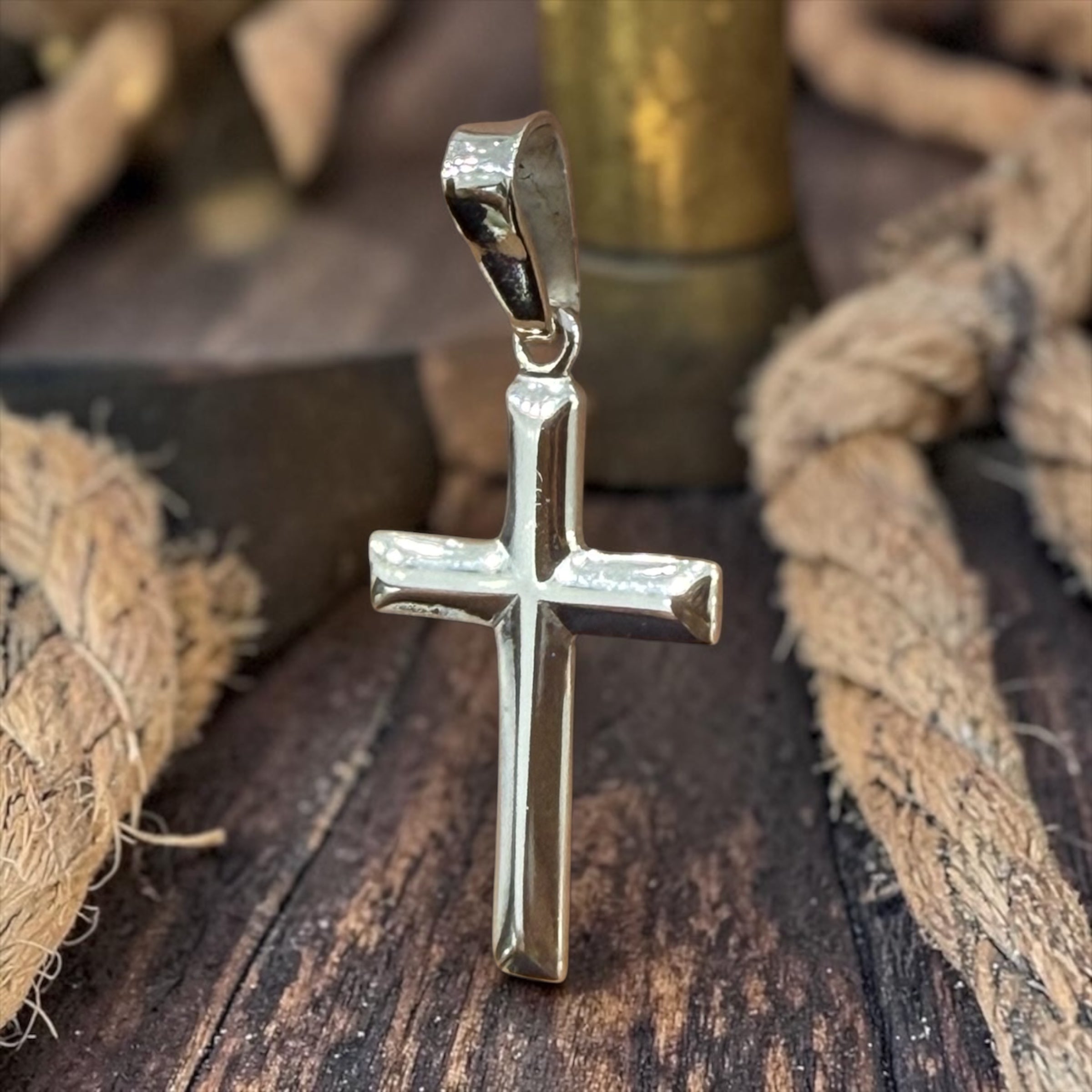 925 sterling silver mini cross pendant