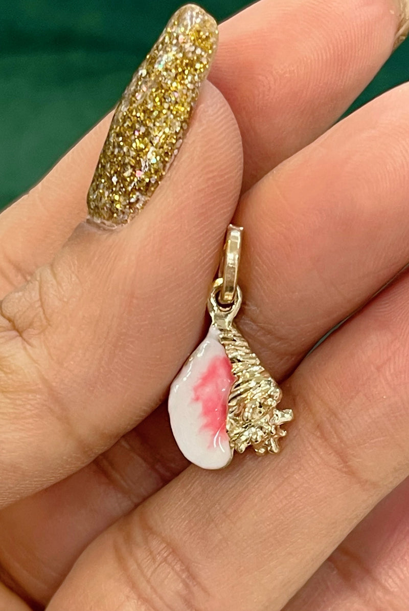 14K REAL SOLID GOLD HANDMADE MINI CONCH SHELL PENDANT