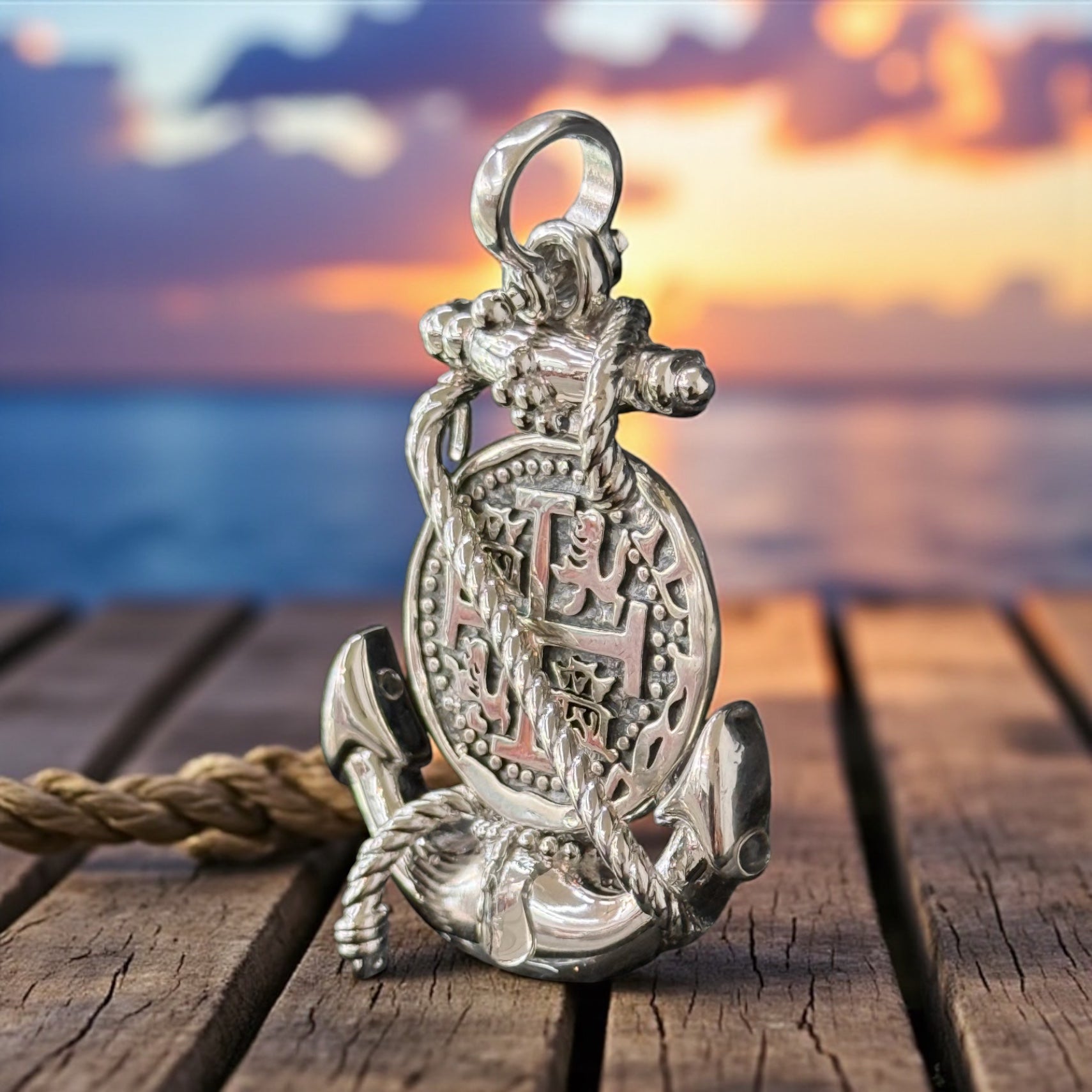 ATOCHA SHIPWRECK COIN PENDANT IN BEAUTIFUL ANCHOR SETTING
