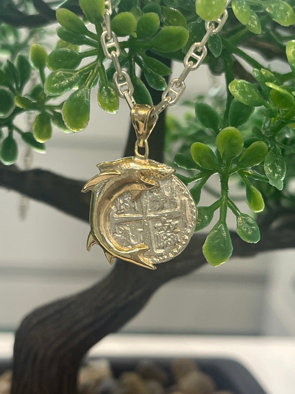 NUESTRA SENORA DE ATOCHA SILVER COIN PENDANT IN 10K REAL GOLD FISH