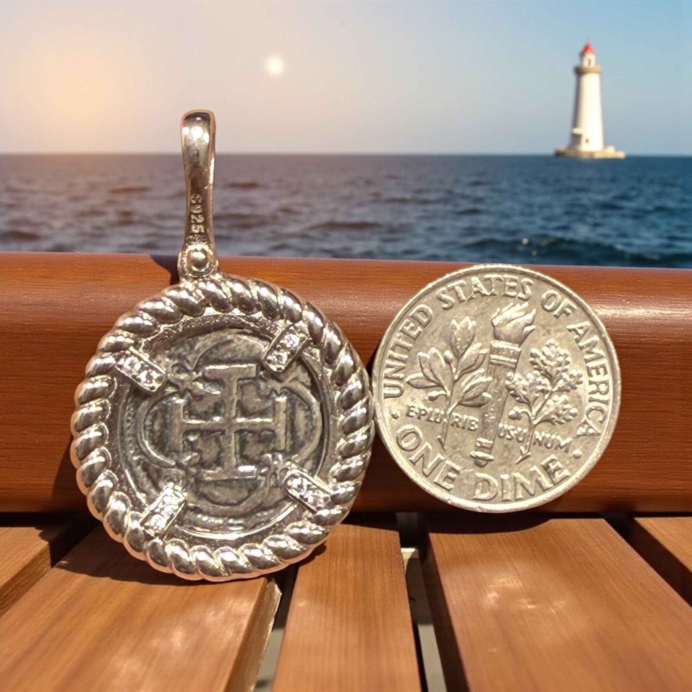 Gorgeous Atocha Shipwreck coin pendant in rope bezel setting 21mm