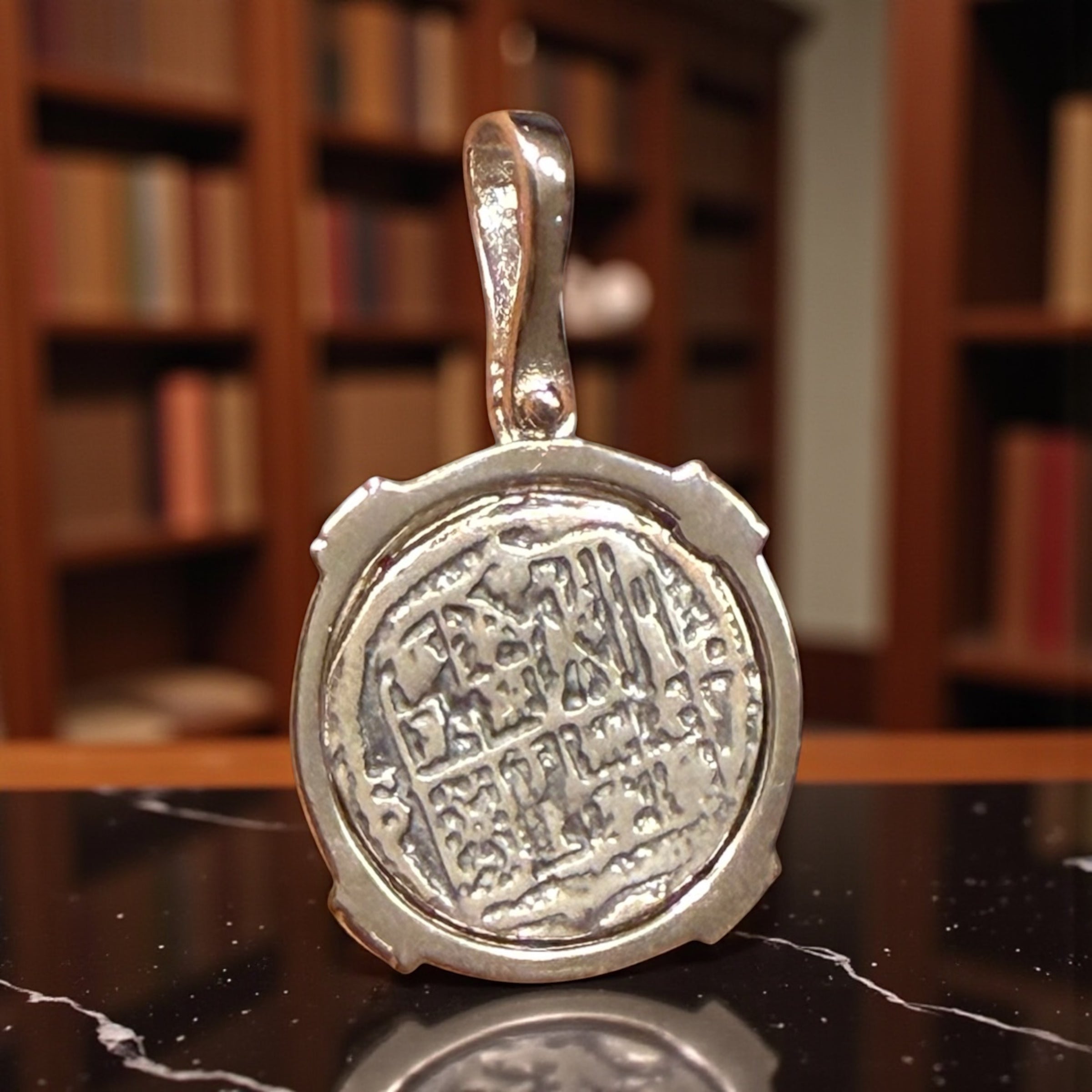 ATOCHA SILVER MINI ROUND SHAPE COIN PENDANT 18MM