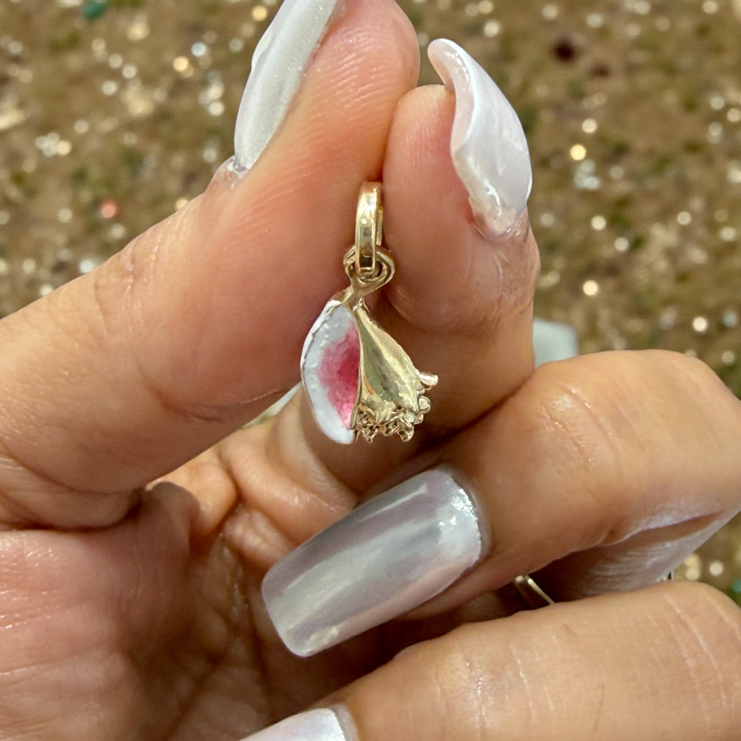 14K REAL SOLID GOLD HANDMADE MINI CONCH SHELL PENDANT
