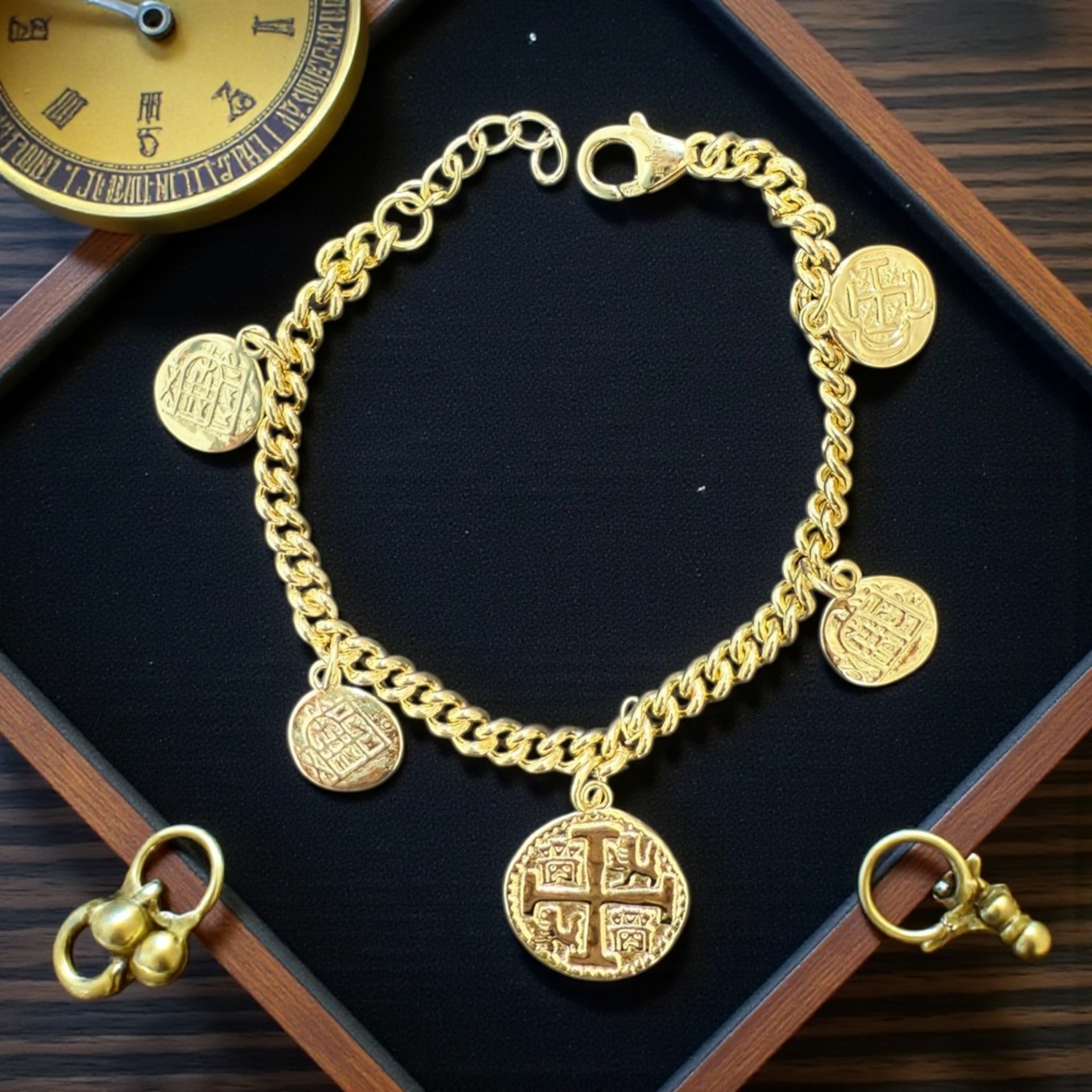 BEAUTIFUL ATOCHA 925 STERLING SILVER COIN BRACELET