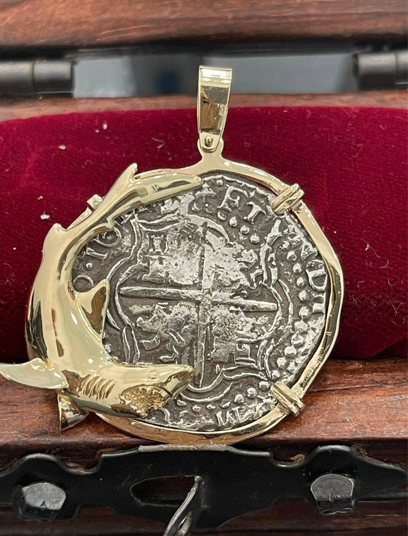 NUESTRA SENORA DE ATOCHA SOLID LARGE SILVER COIN PENDANT IN 14KT SOLID REAL GOLD FISH BEZEL