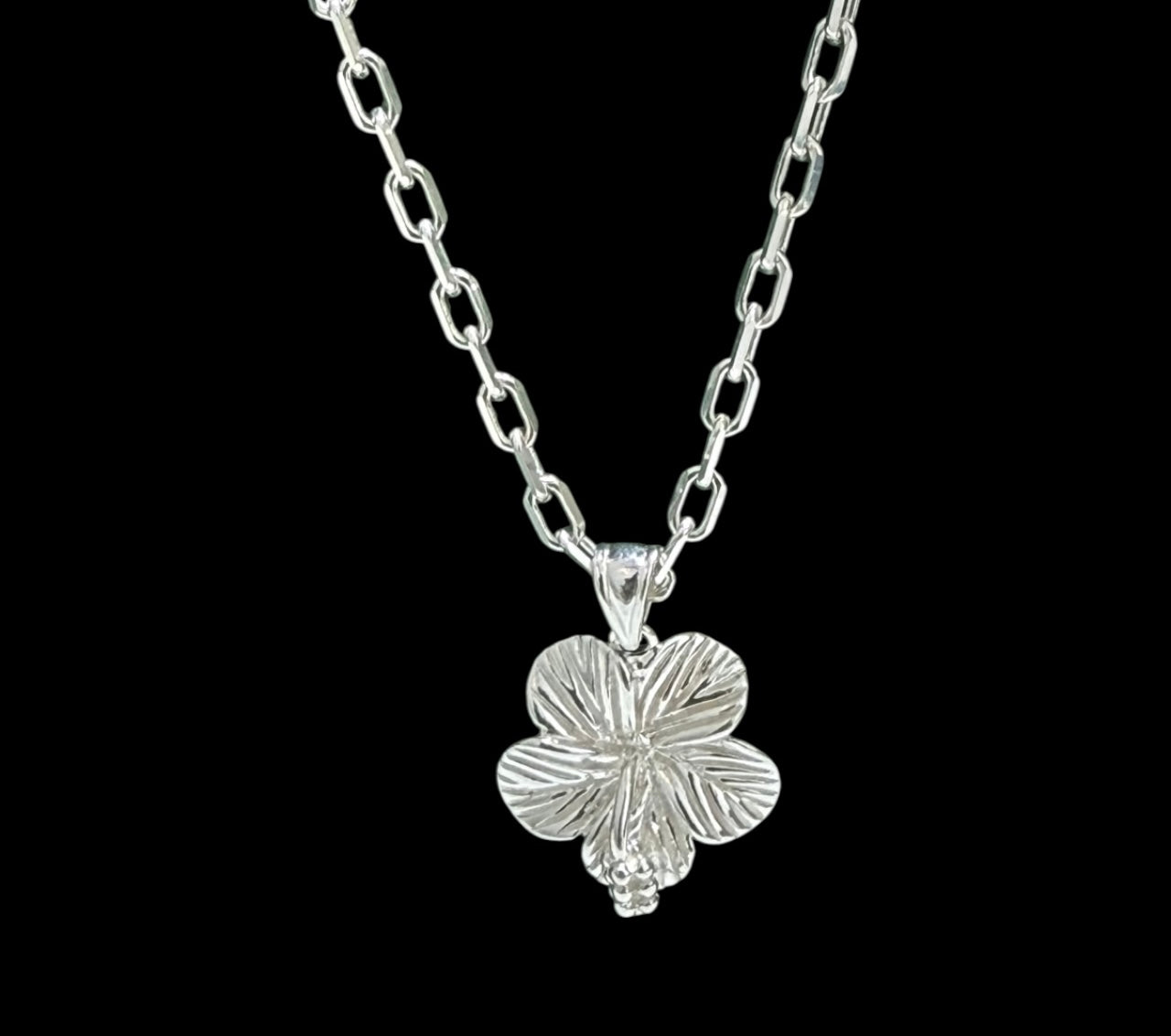 Beautiful flower charm pendant