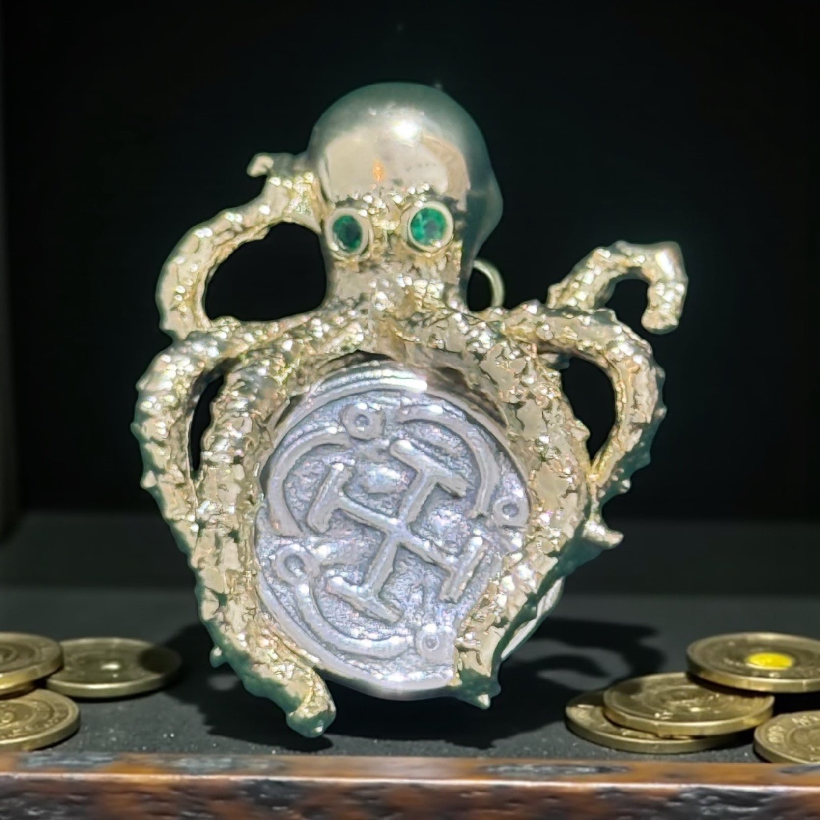 Gorgeous atocha 925 solid sterling silver coin pendant in octopus setting with green gemstone eyes in 14k gold vermeil