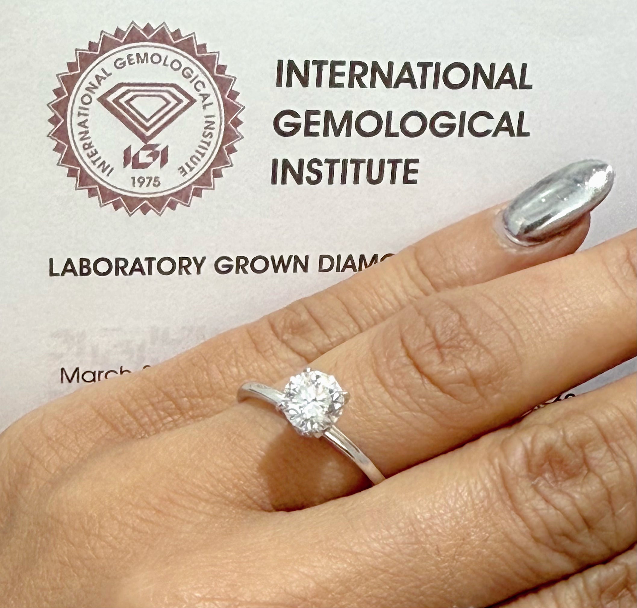 IGI CERTIFIED LAB GROWN DIAMOND RING 1CT VS 1 SET IN 14K SOLID WHITE REAL GOLD