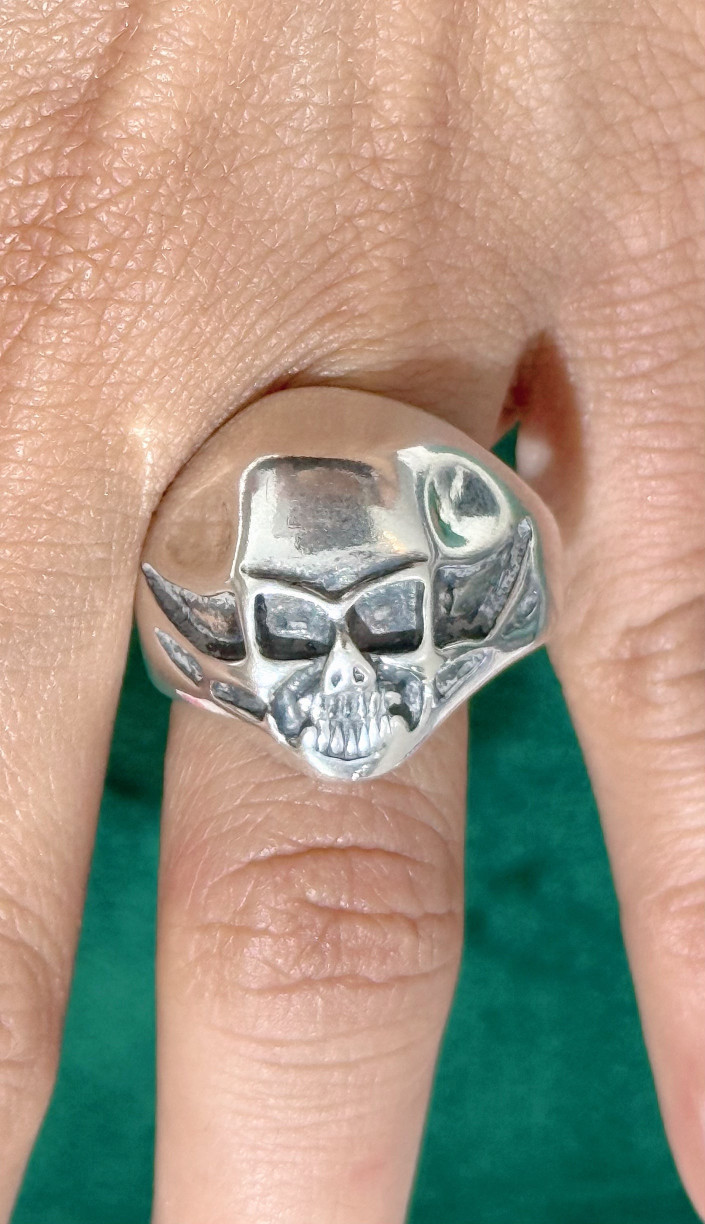 925 Solid Sterling Silver Handmade SKULL man’s ring