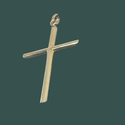 10K LIGHT CROSS PENDANT.